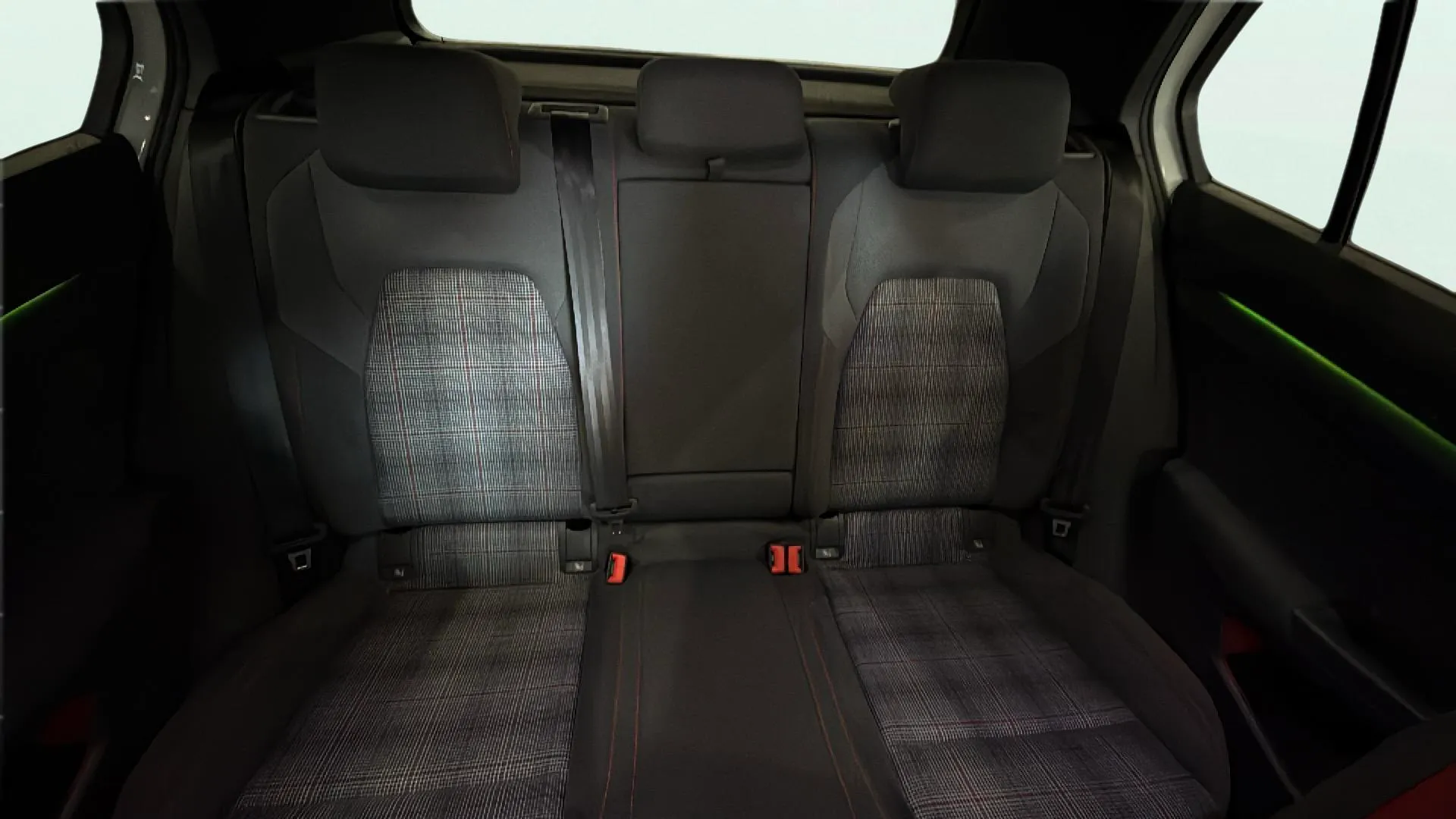 Volkswagen Golf GTI 2.0 TSI DSG - foto 14