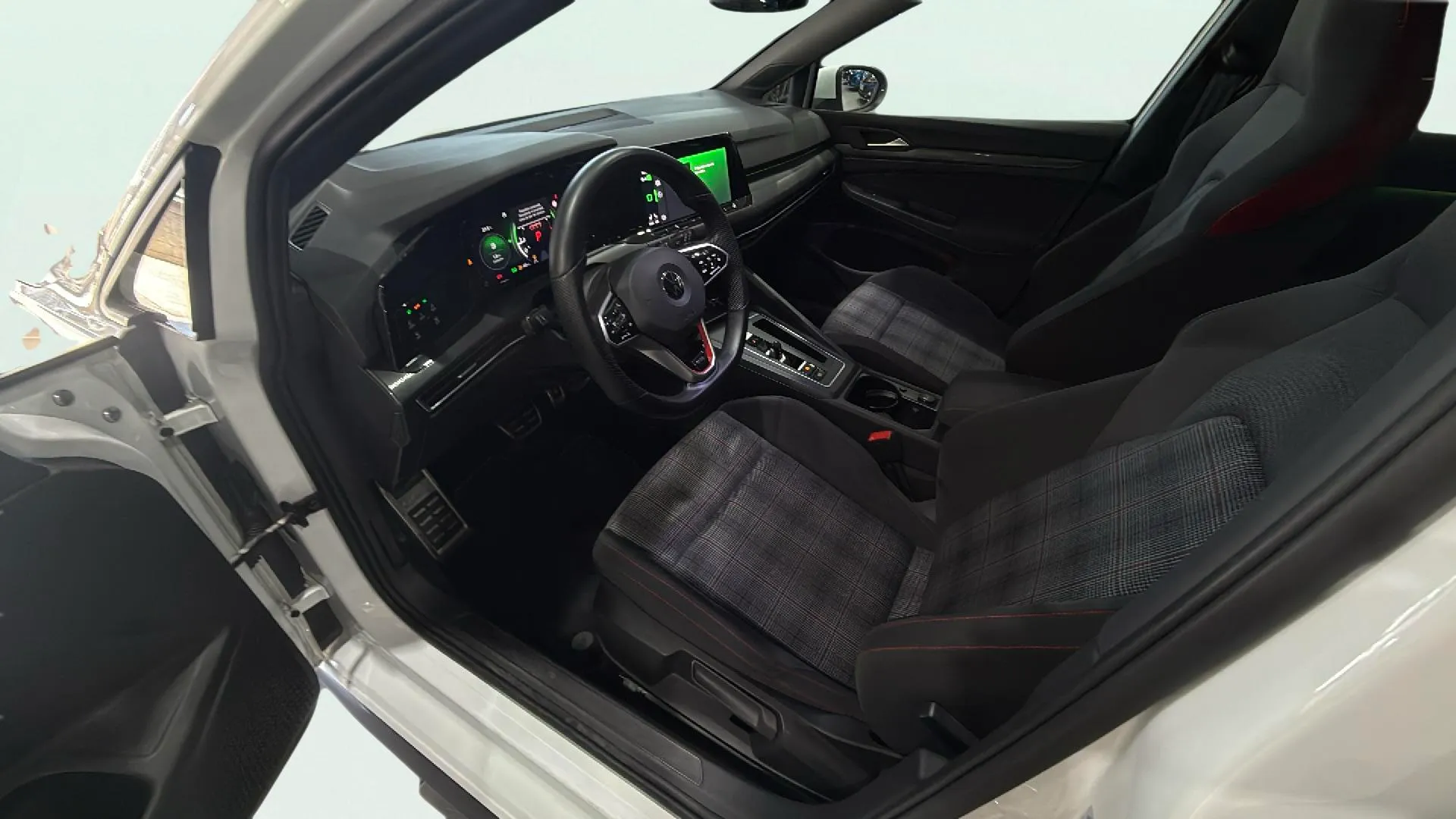 Volkswagen Golf GTI 2.0 TSI DSG - foto 18