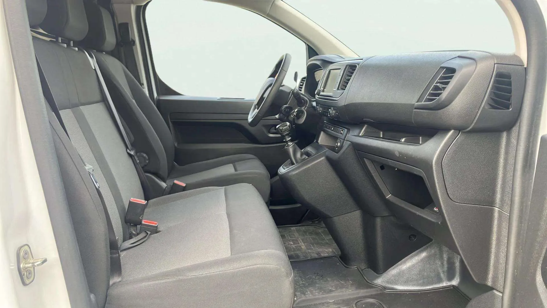 Peugeot Expert Combi 1.5 BlueHDi 120 L1 Start-Stop - foto 15
