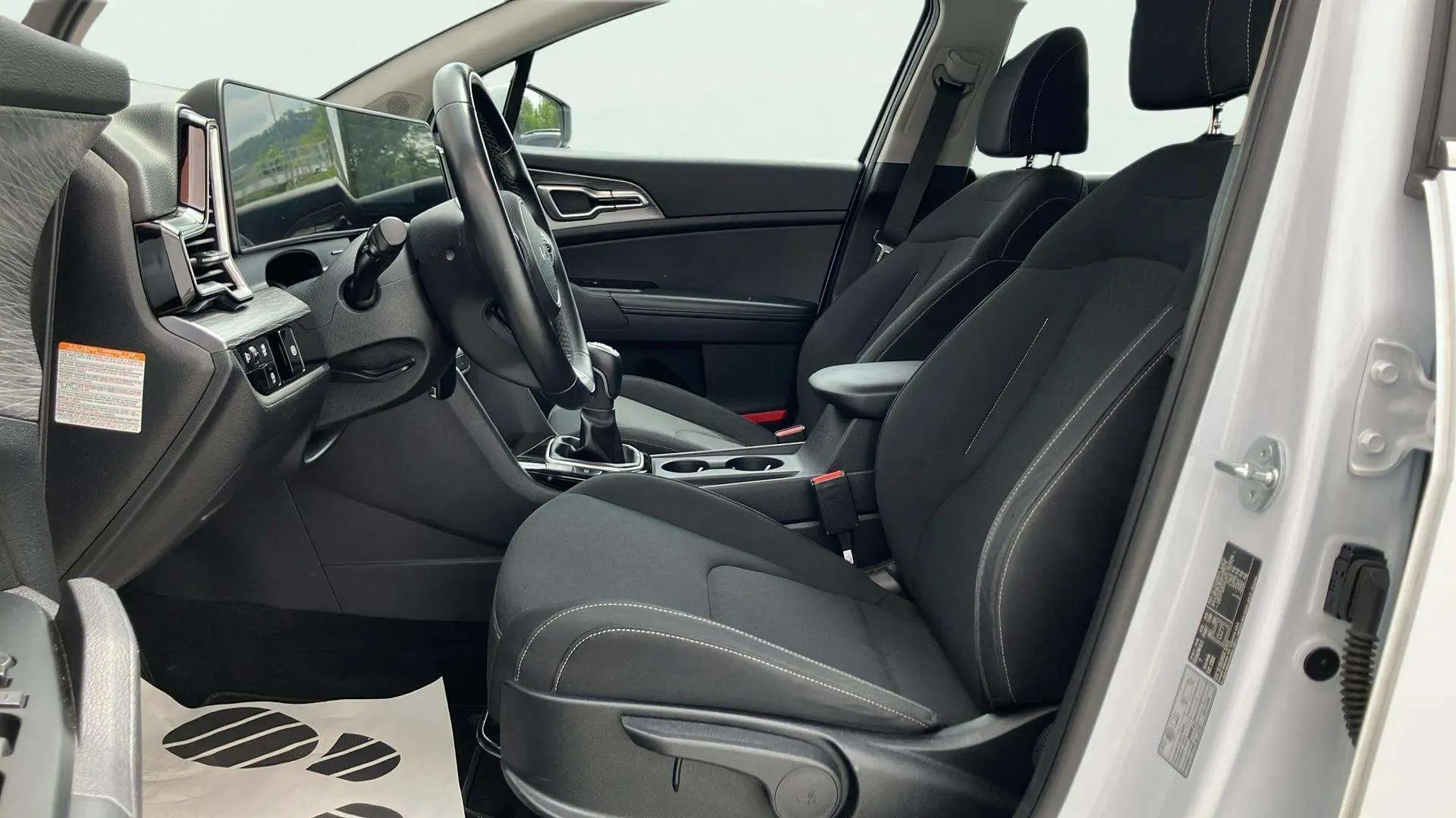 Kia Sportage 1.6 CRDi MHEV Concept 4x2 - foto 16
