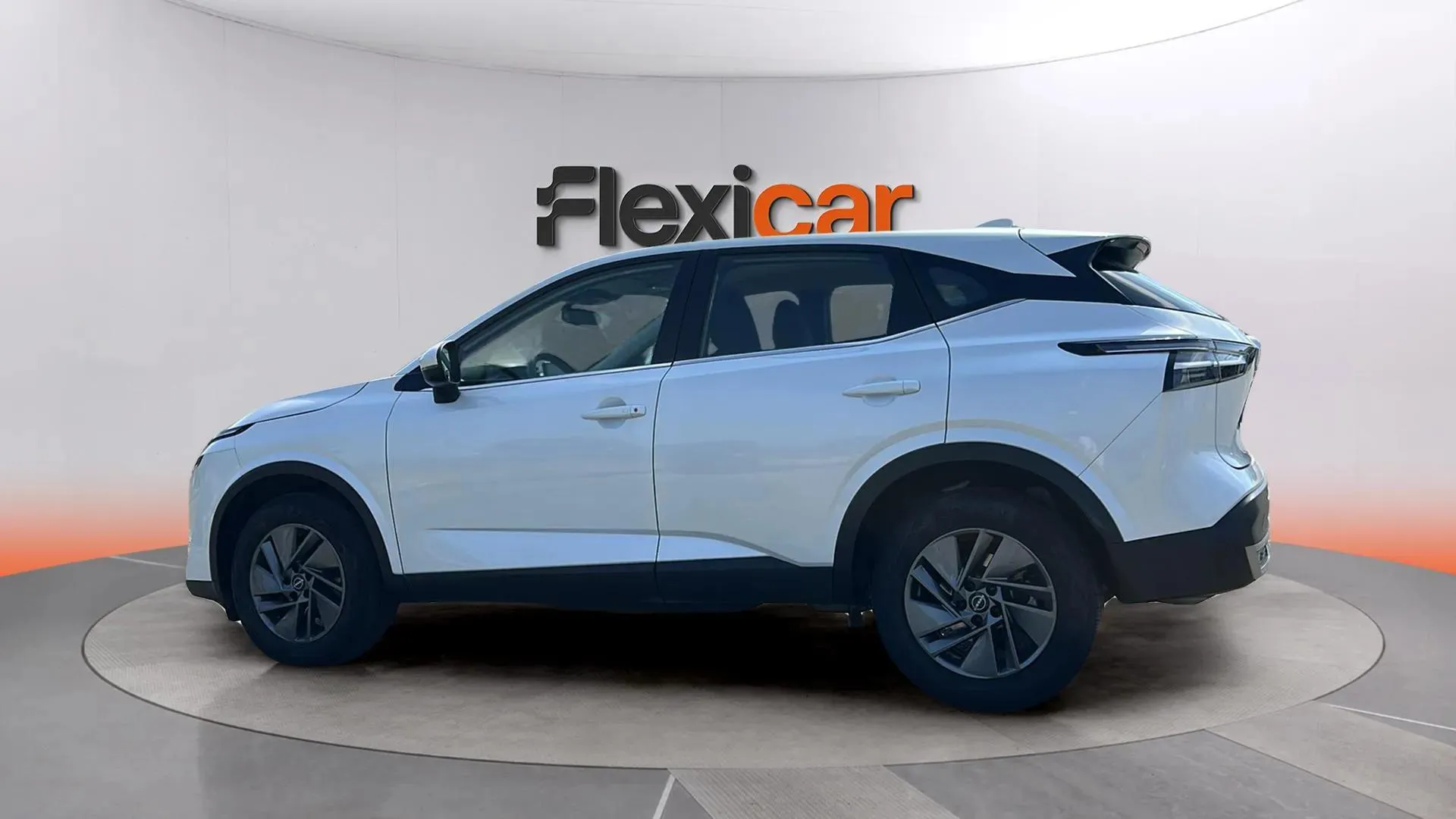 Nissan Qashqai DIG-T mHEV 4x2 N-Design - foto 6