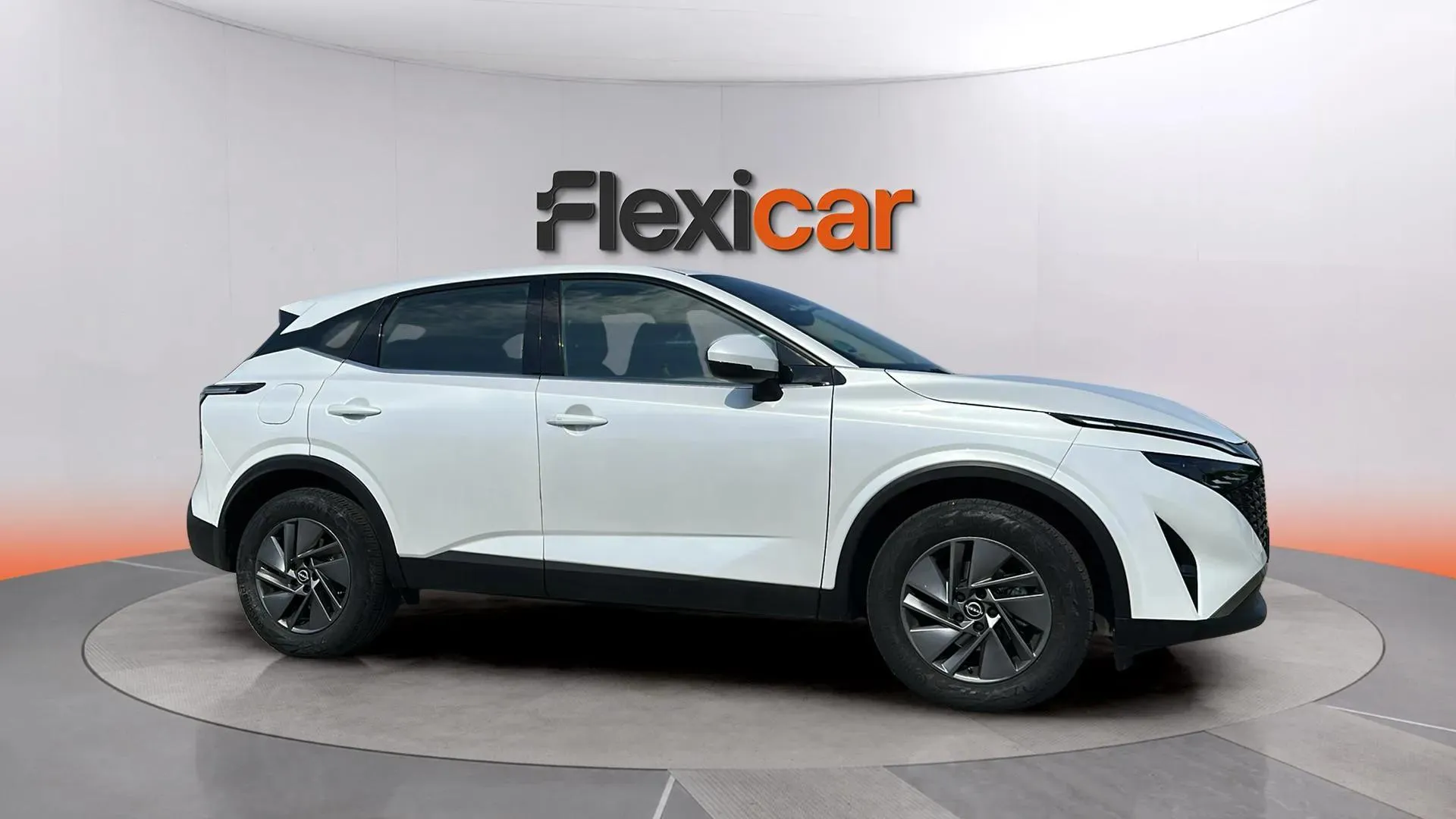 Nissan Qashqai DIG-T mHEV 4x2 N-Design - foto 13