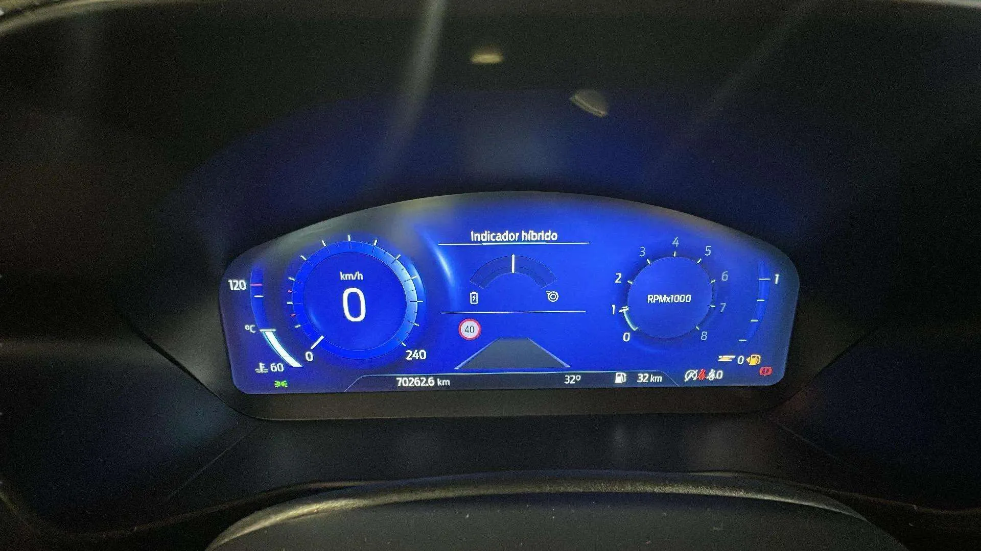Ford Focus 1.0 EcoBoost MHEV ST-Line X - foto 17