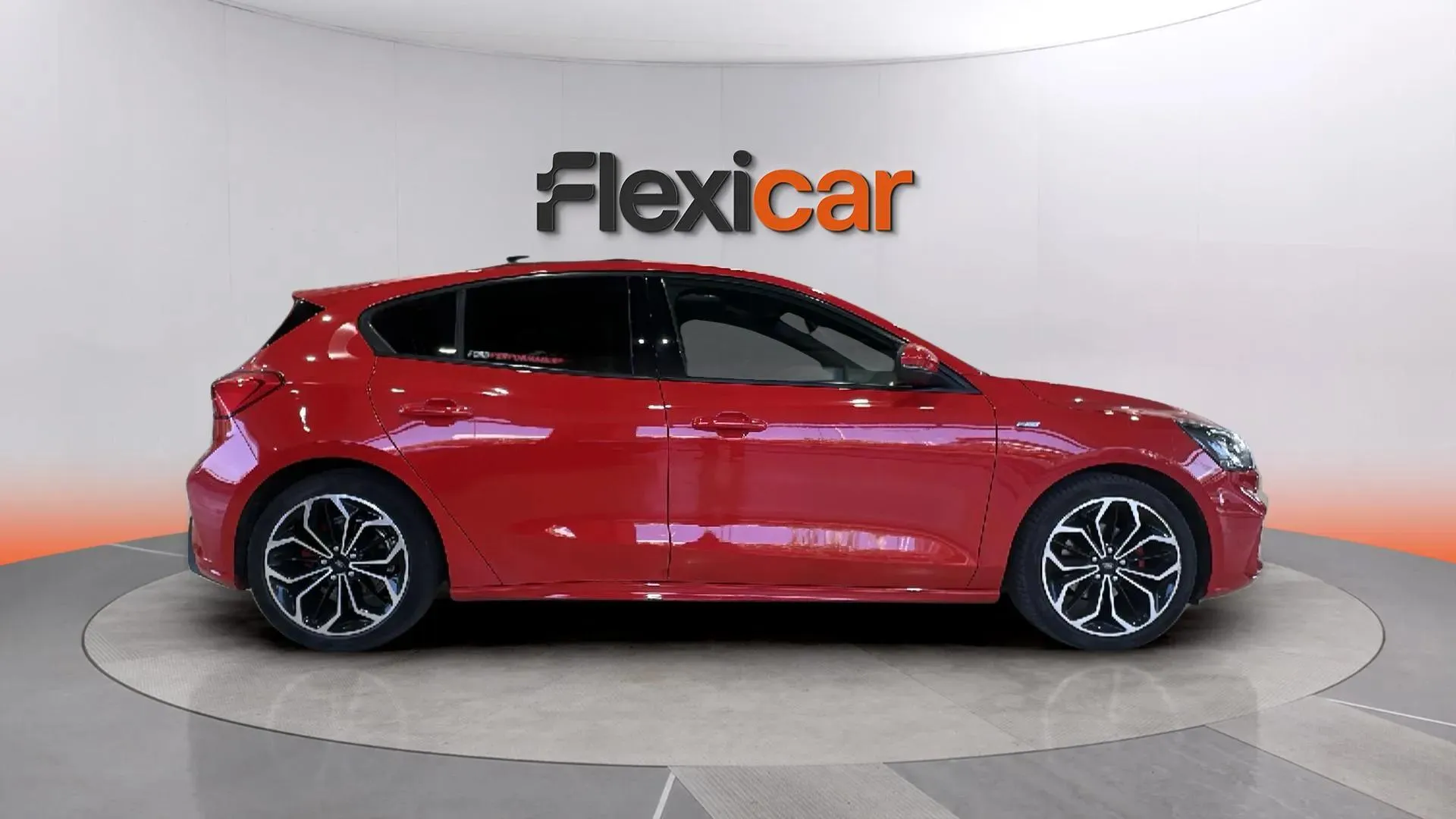 Ford Focus 1.0 EcoBoost MHEV ST-Line X - foto 12