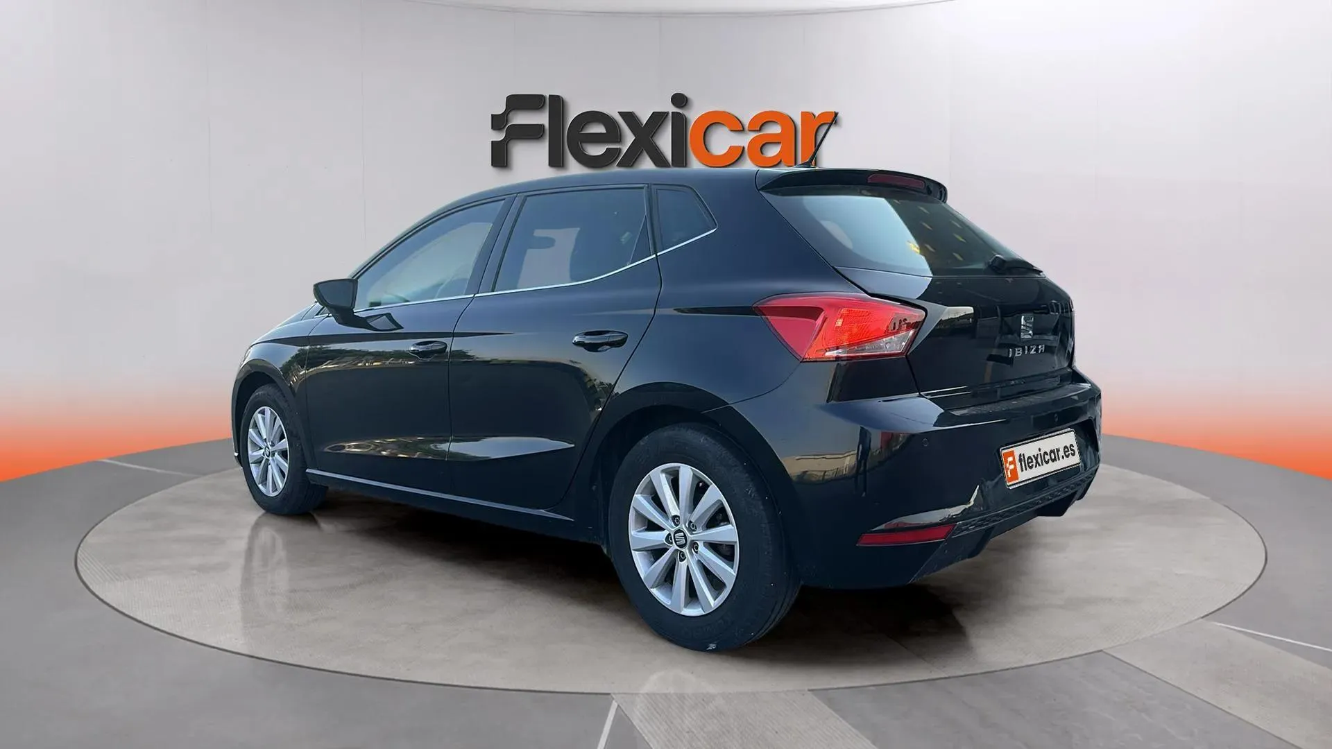 SEAT Ibiza 1.0 TSI DSG FR - foto 7
