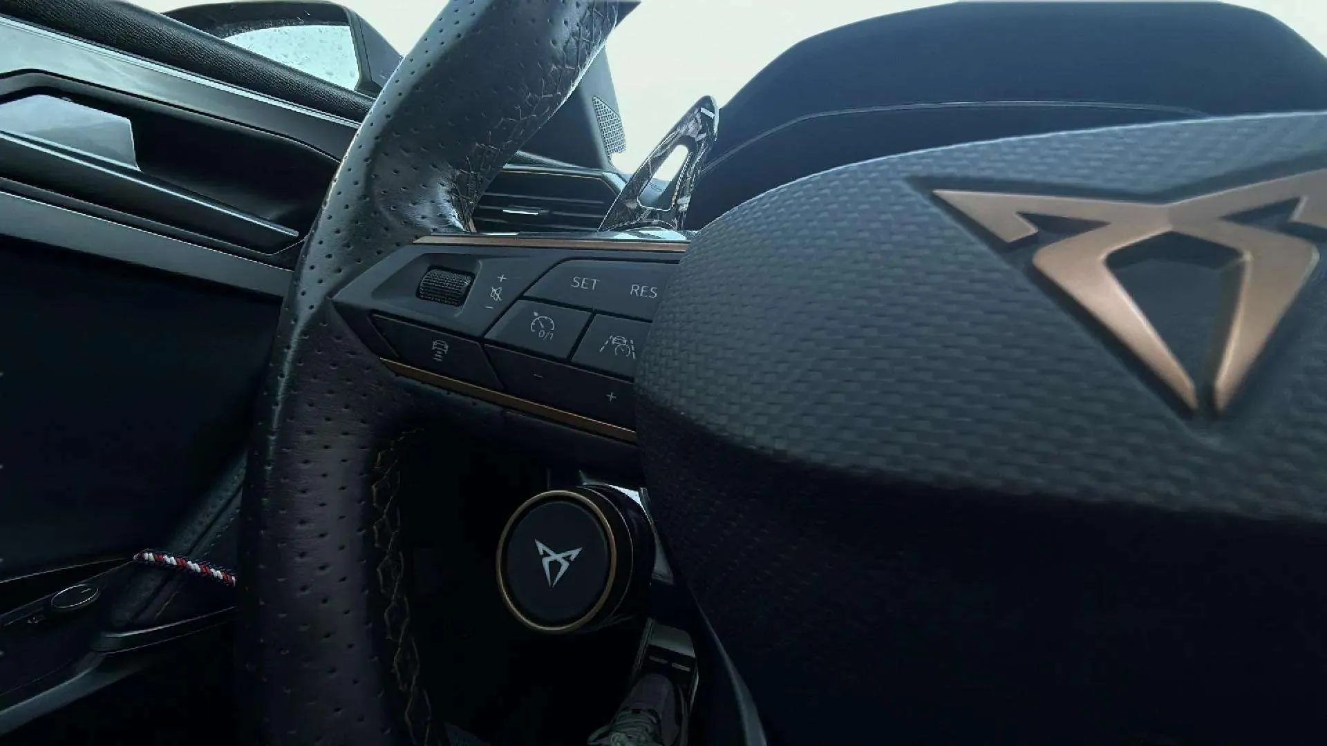 Cupra León VZ 2.0 TSI DSG - foto 25
