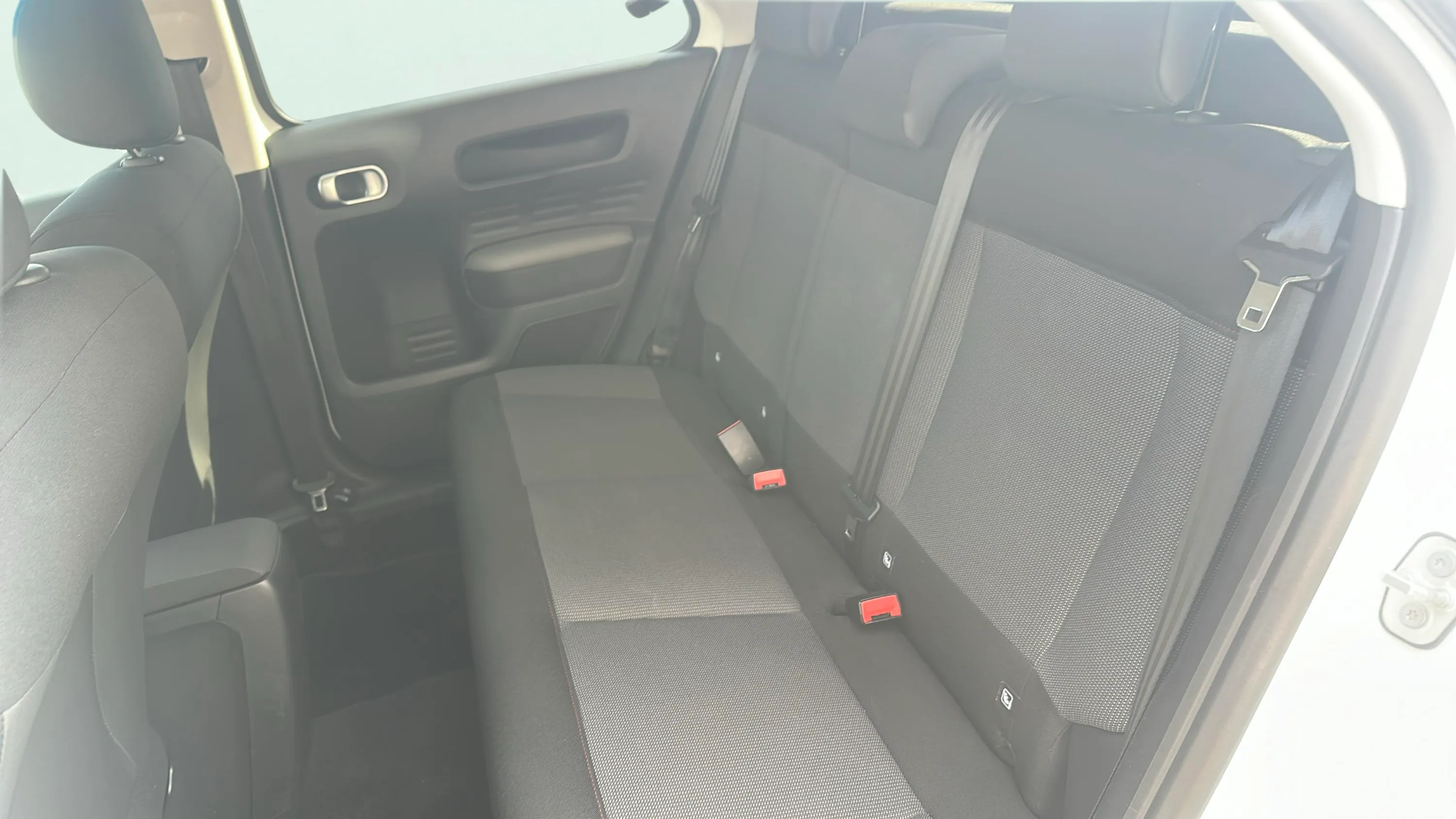 Citroën C4 Cactus PureTech 110 Shine Pack - foto 17