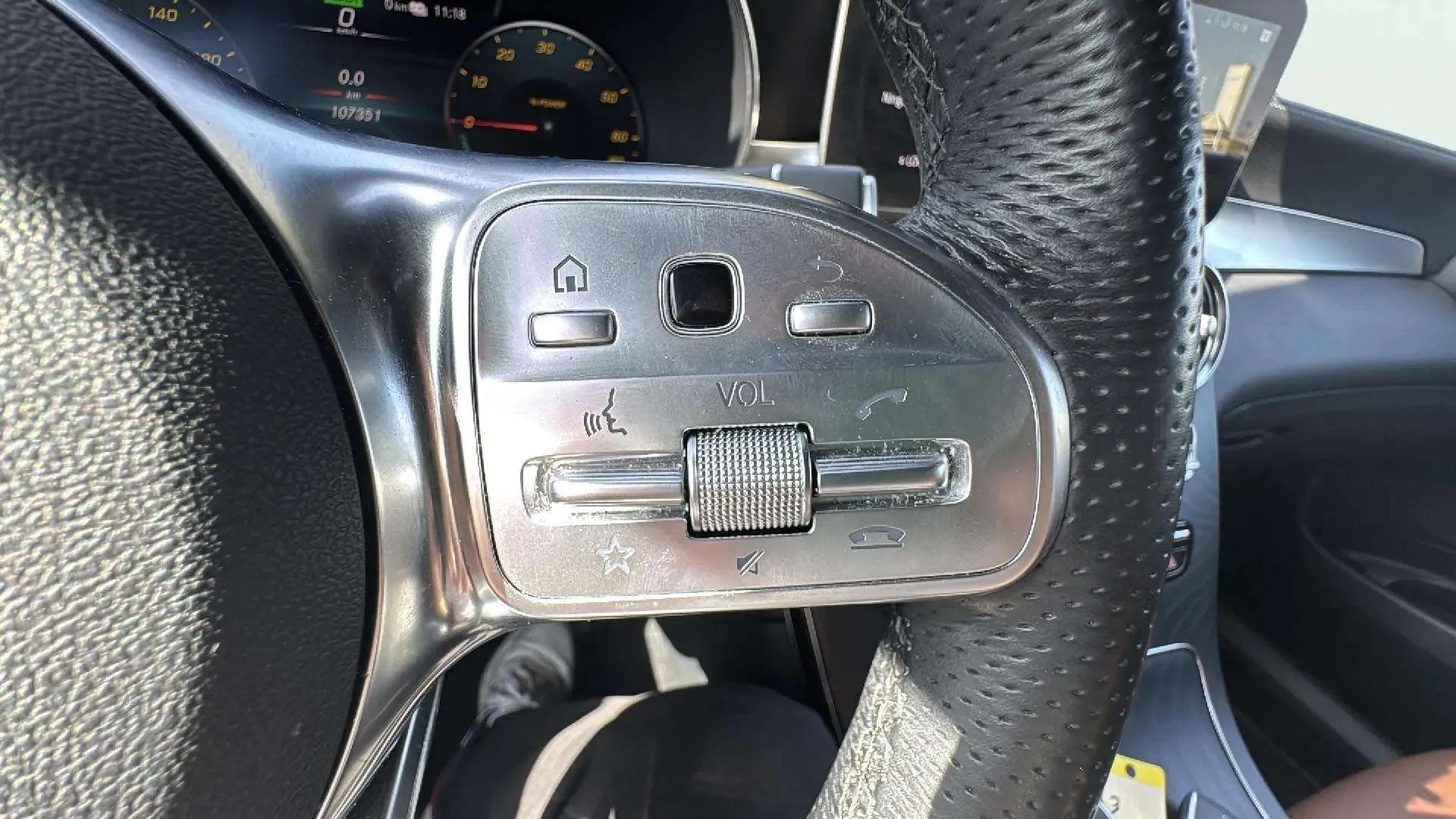 Mercedes-Benz GLC 300 e 4MATIC - foto 20