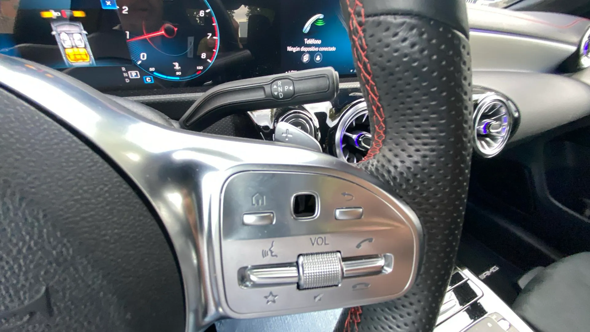 Mercedes-Benz CLA 200 - foto 26