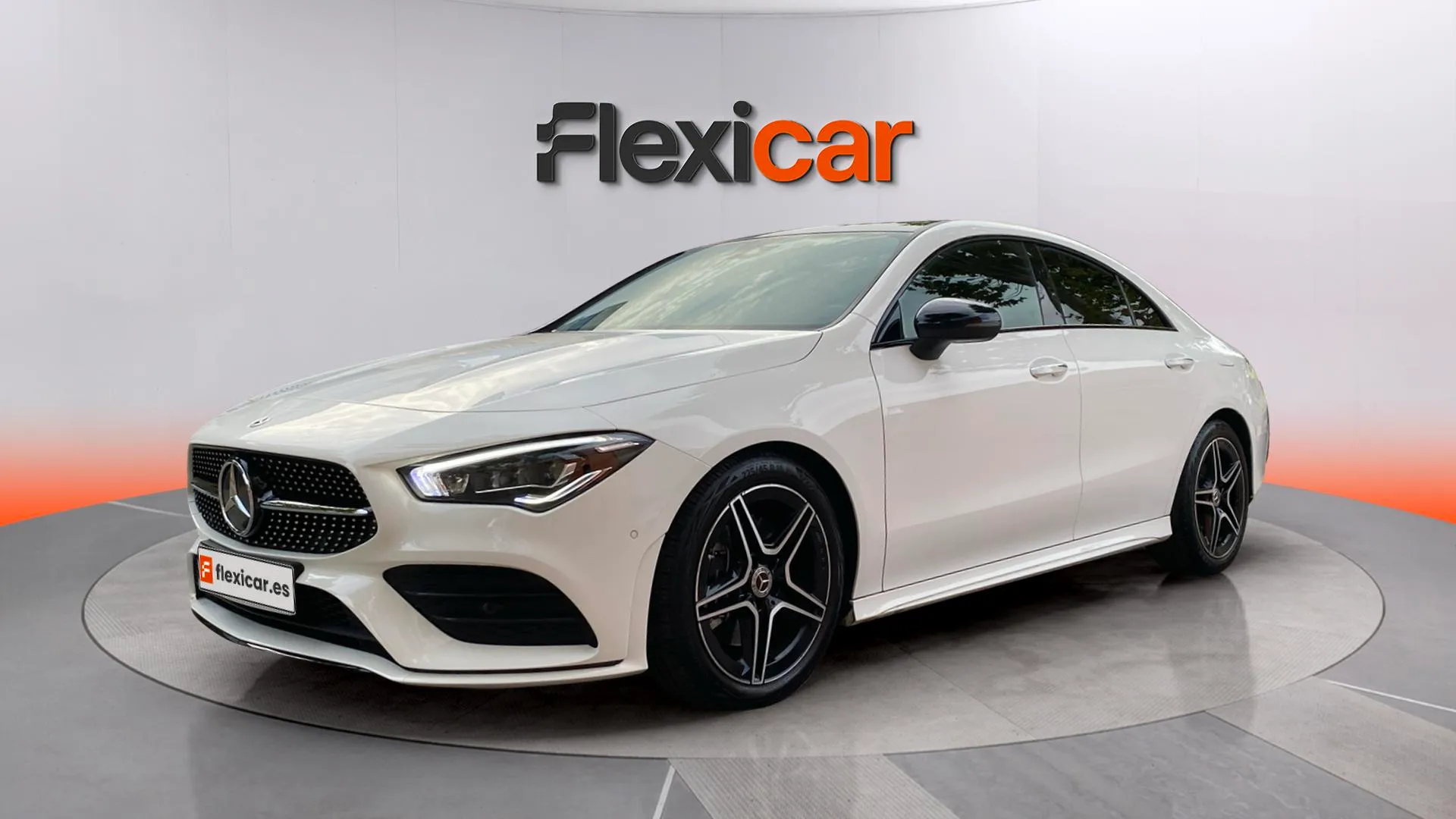 Mercedes-Benz CLA 200 - foto 2
