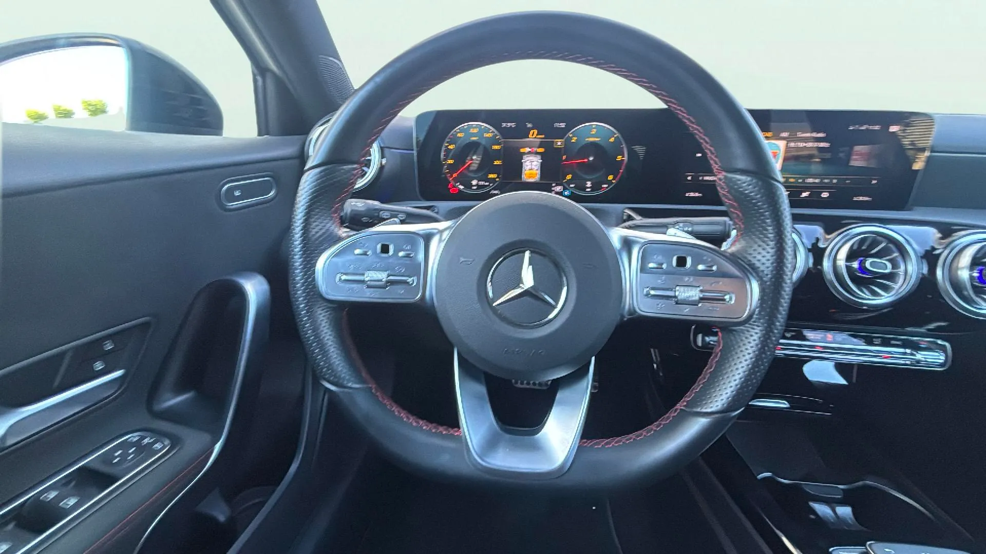 Mercedes-Benz Clase A A 200 d - foto 16