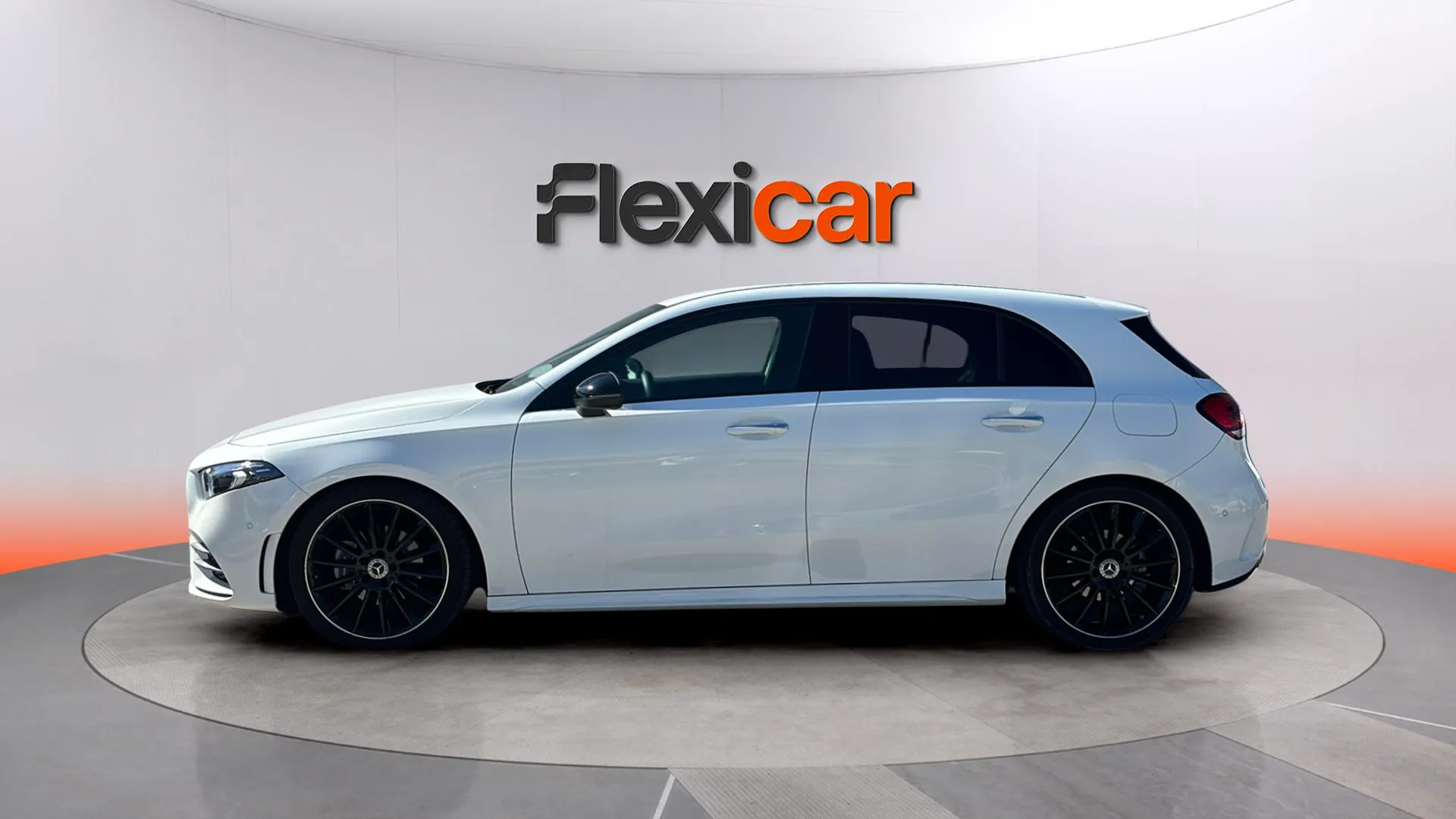 Mercedes-Benz Clase A A 200 d - foto 4