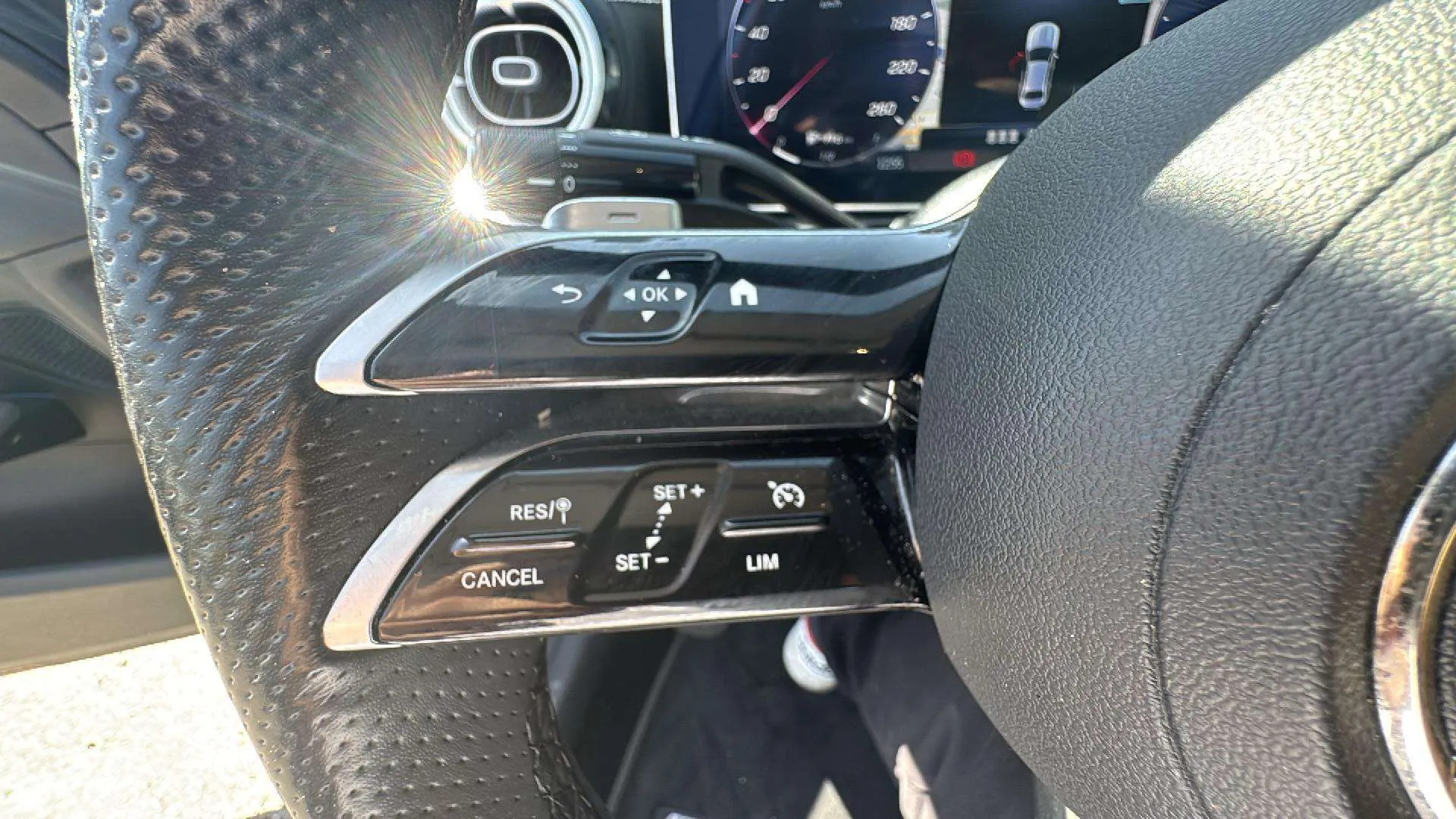 Mercedes-Benz Clase C C 200 - foto 27