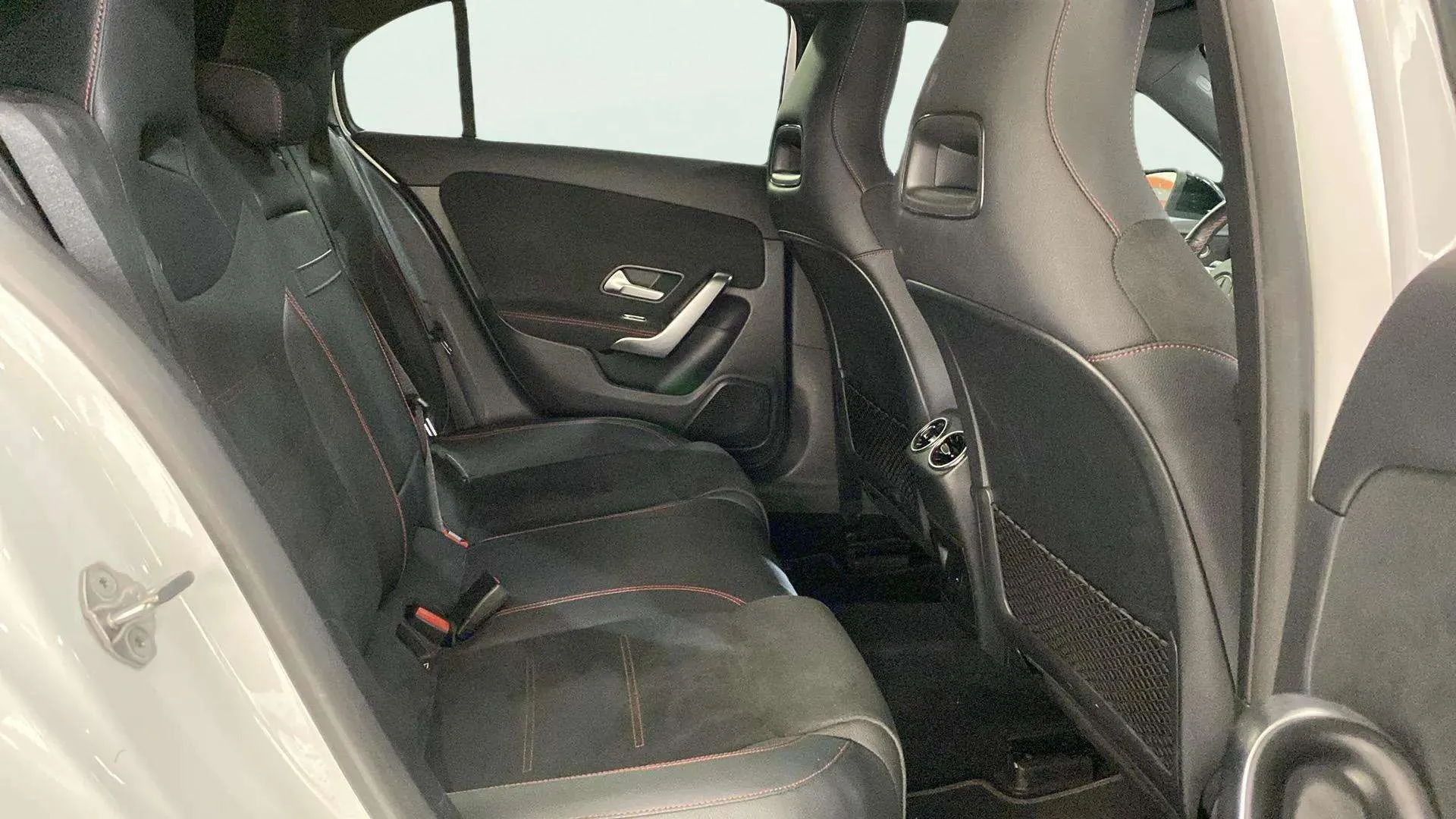 Mercedes-Benz Clase A A 180 - foto 10