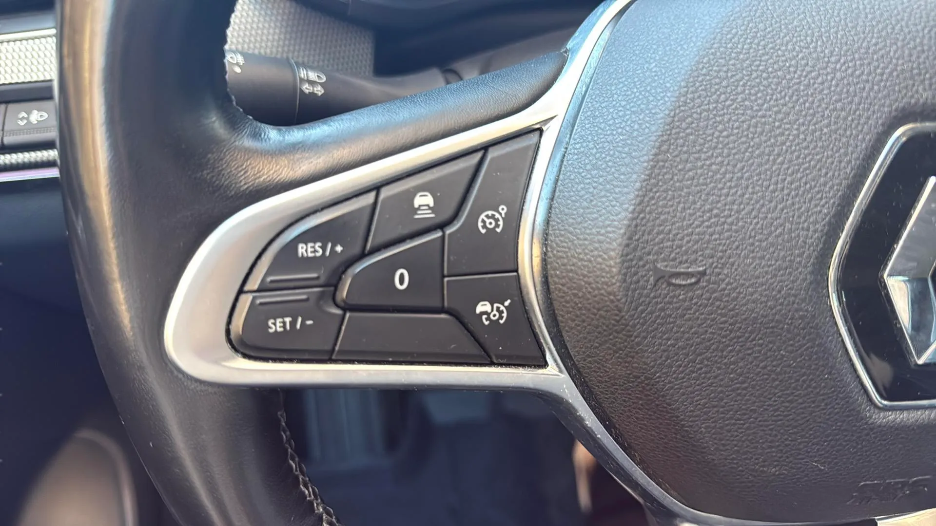 Renault Arkana E-T. Engin. Fast Track full Hybrid - foto 19