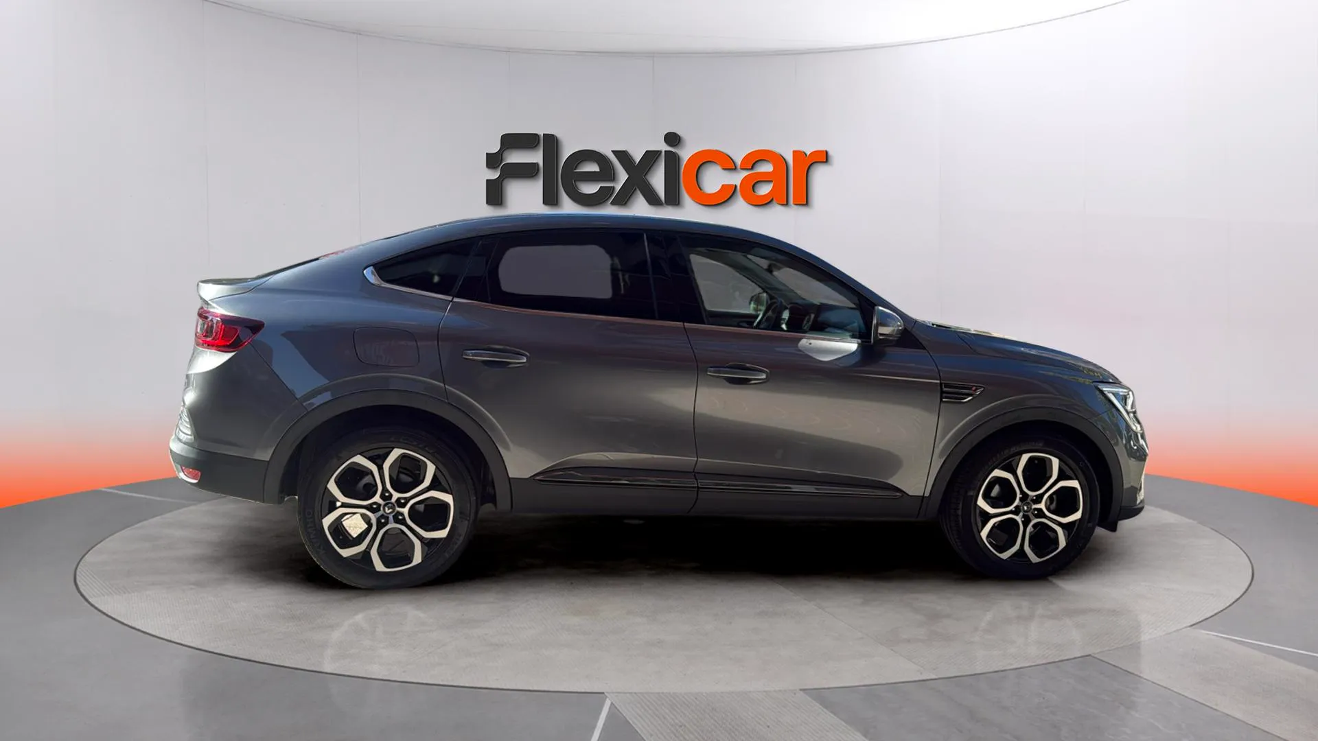 Renault Arkana E-T. Engin. Fast Track full Hybrid - foto 8