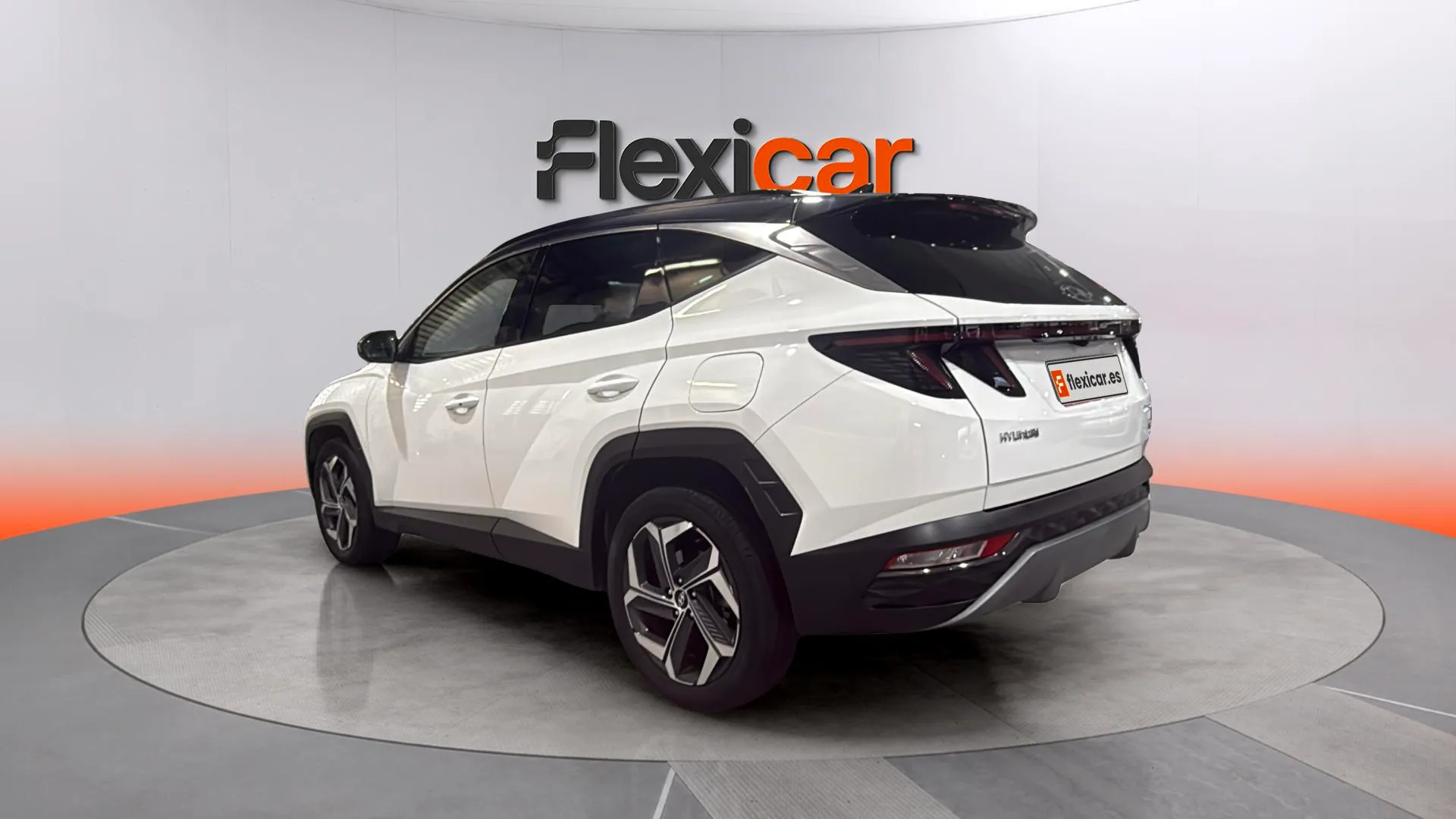 Hyundai Tucson 1.6 T-GDi 48V Style DCT 4x4 - foto 4