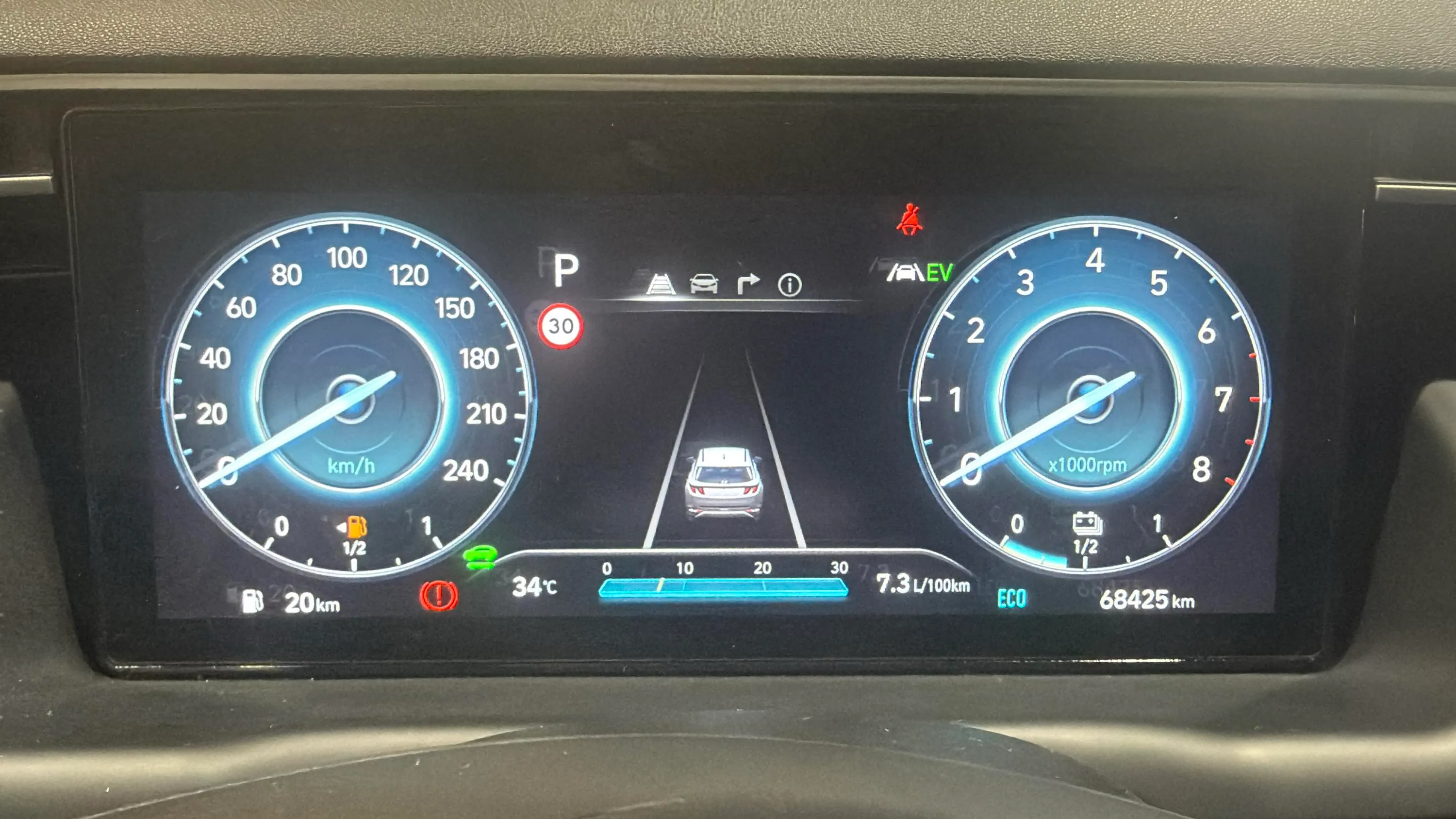 Hyundai Tucson 1.6 T-GDi 48V Style DCT 4x4 - foto 12