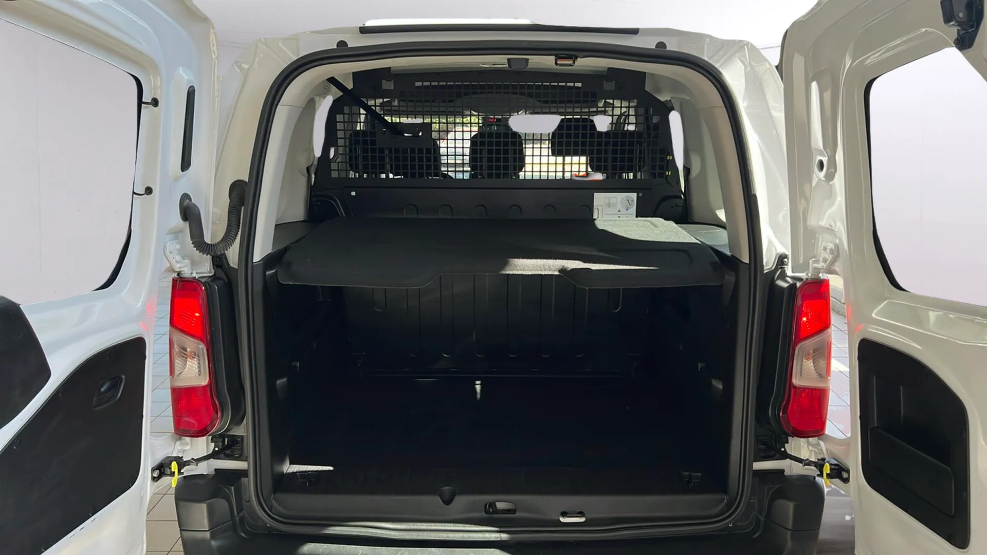 Citroën Berlingo Talla M BlueHDi 100 MAX - foto 18