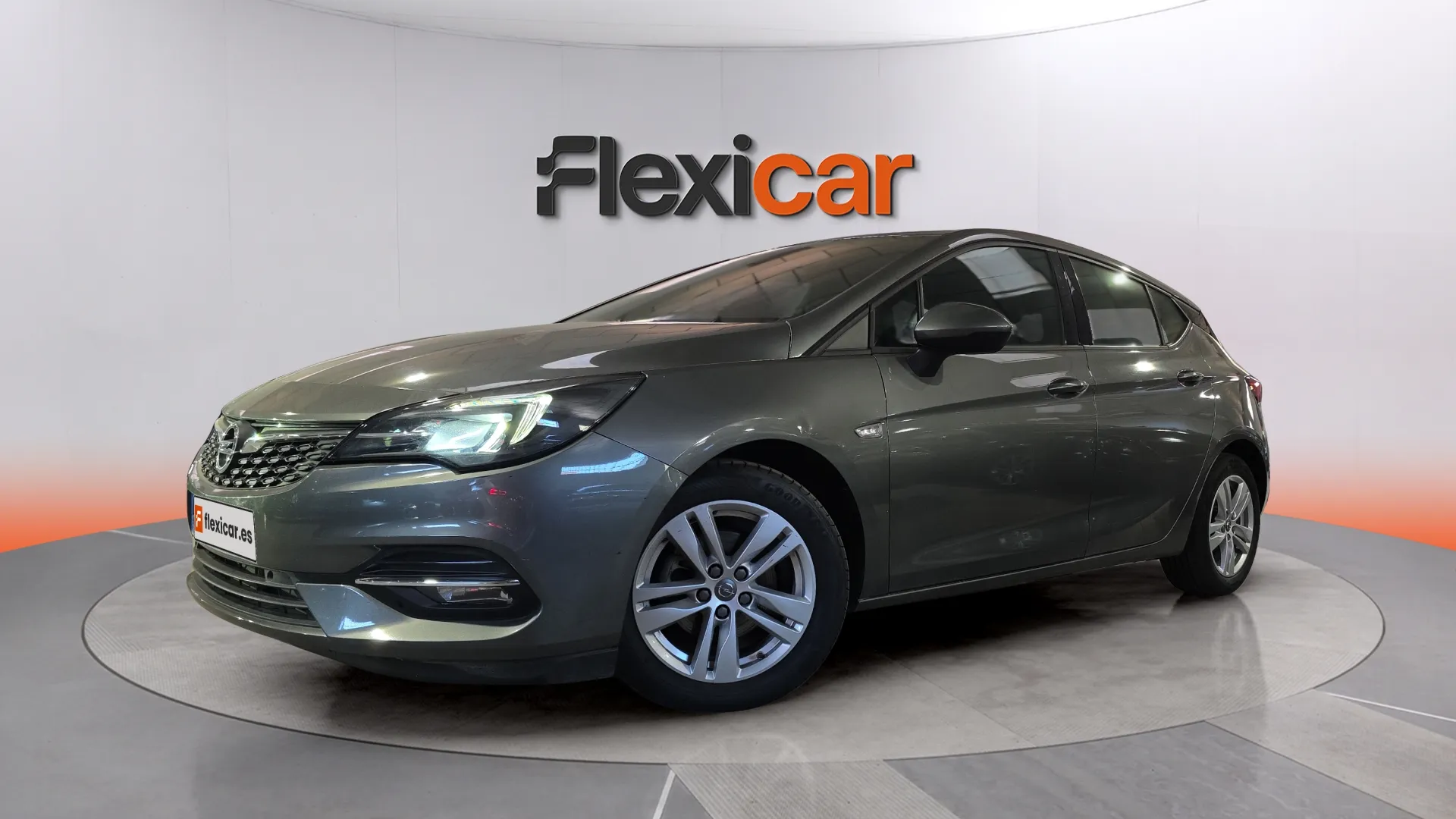 Opel Astra 1.2T SHL 2020 - foto 3