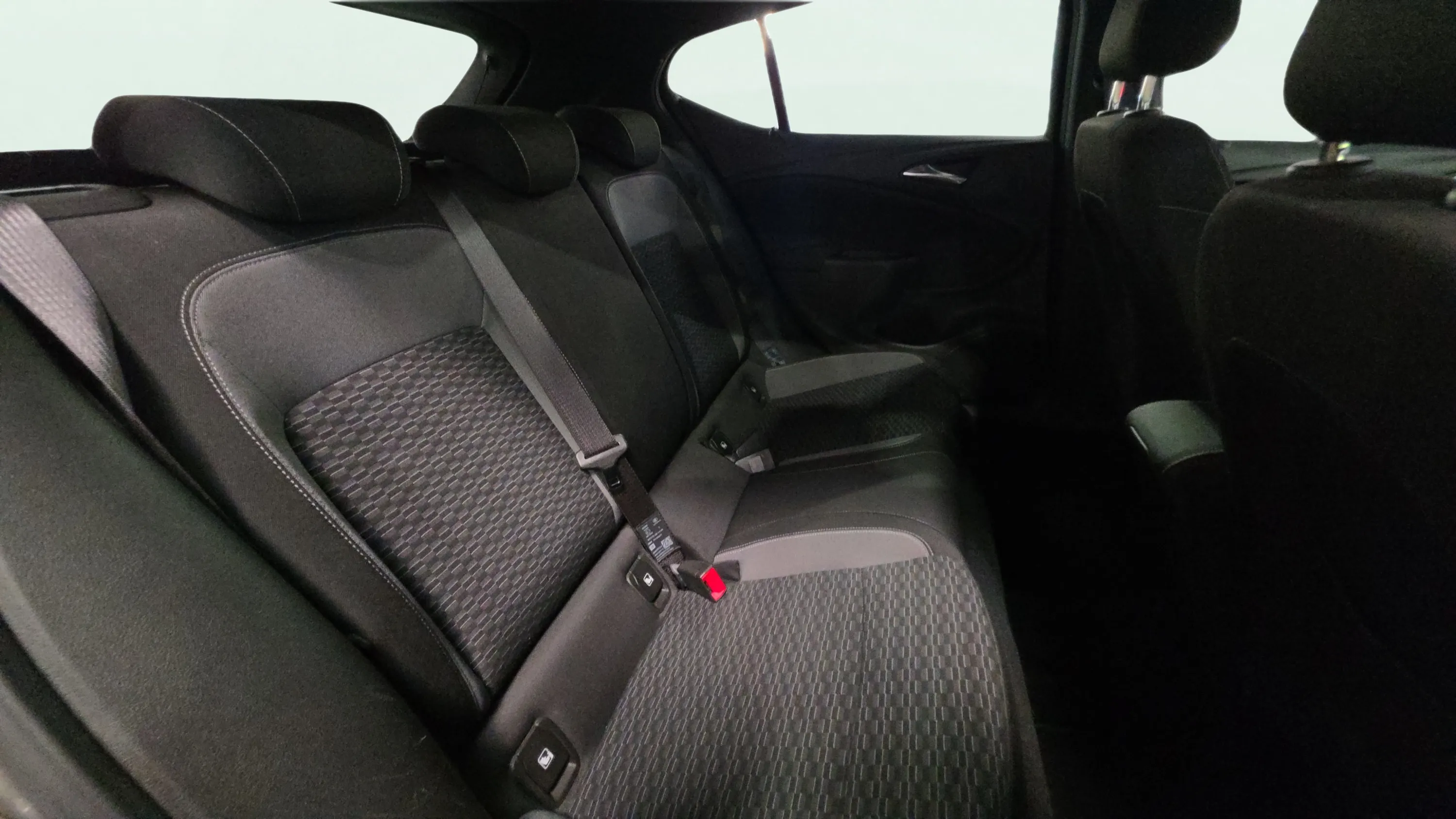 Opel Astra 1.2T SHL 2020 - foto 19
