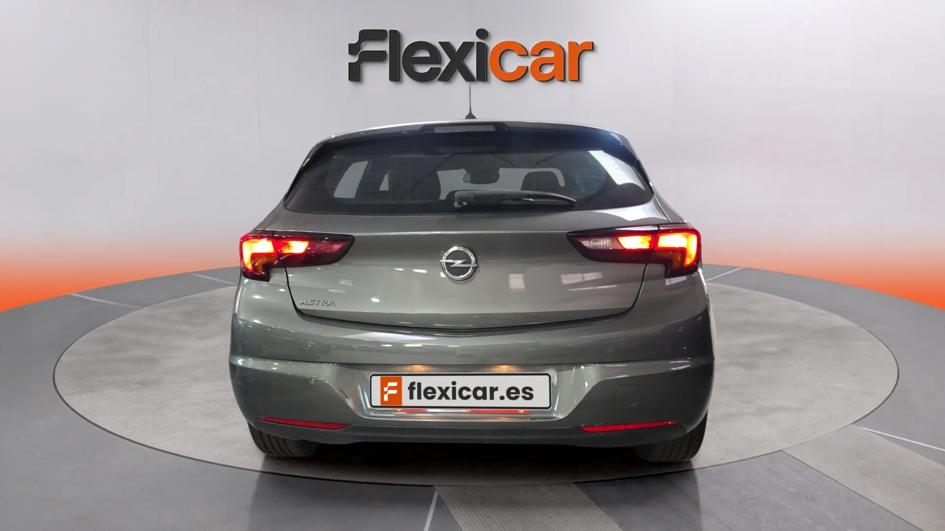 Opel Astra 1.2T SHL 2020 - foto 6