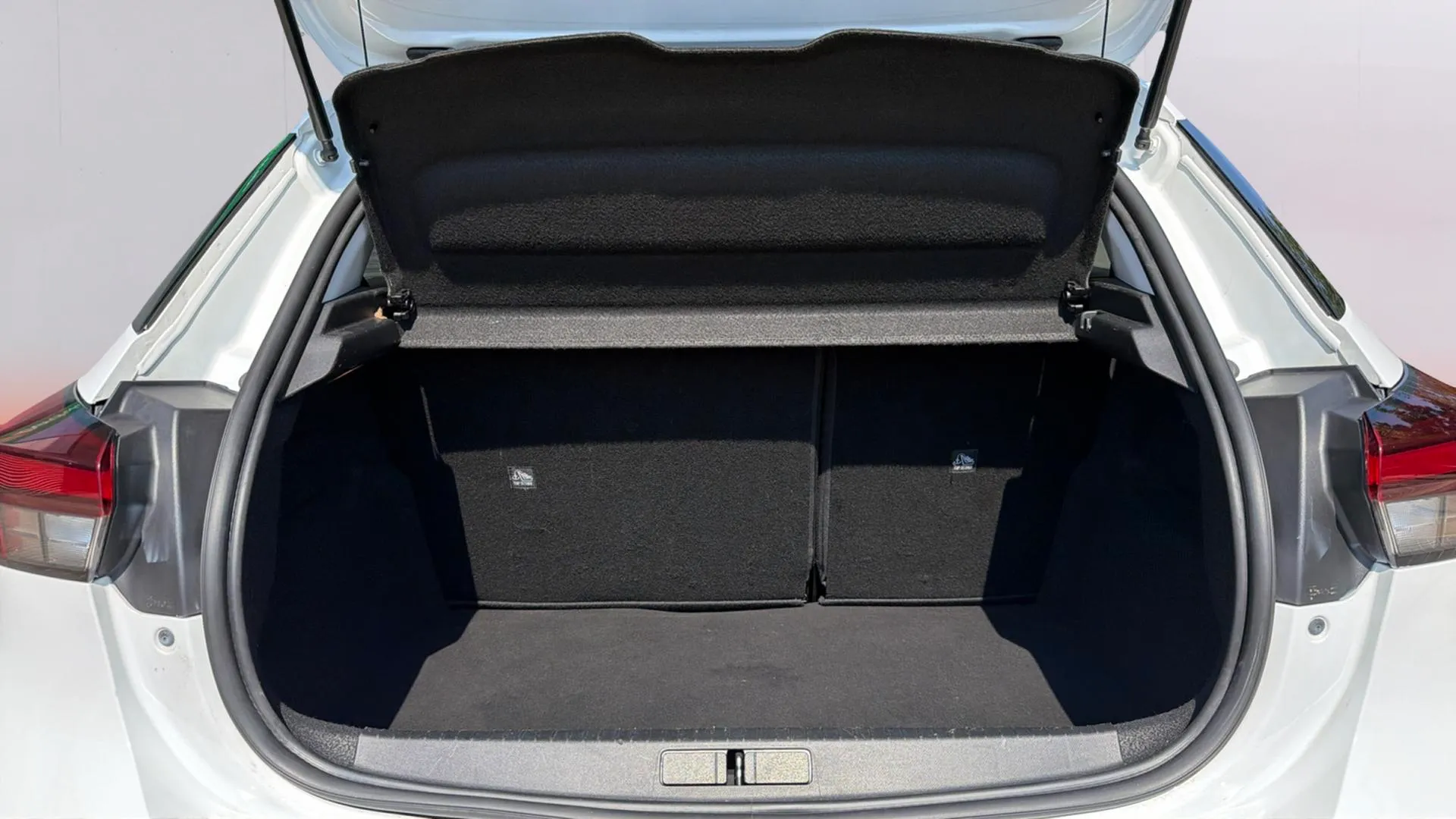 Opel Corsa 50kWh Edition-e - foto 17