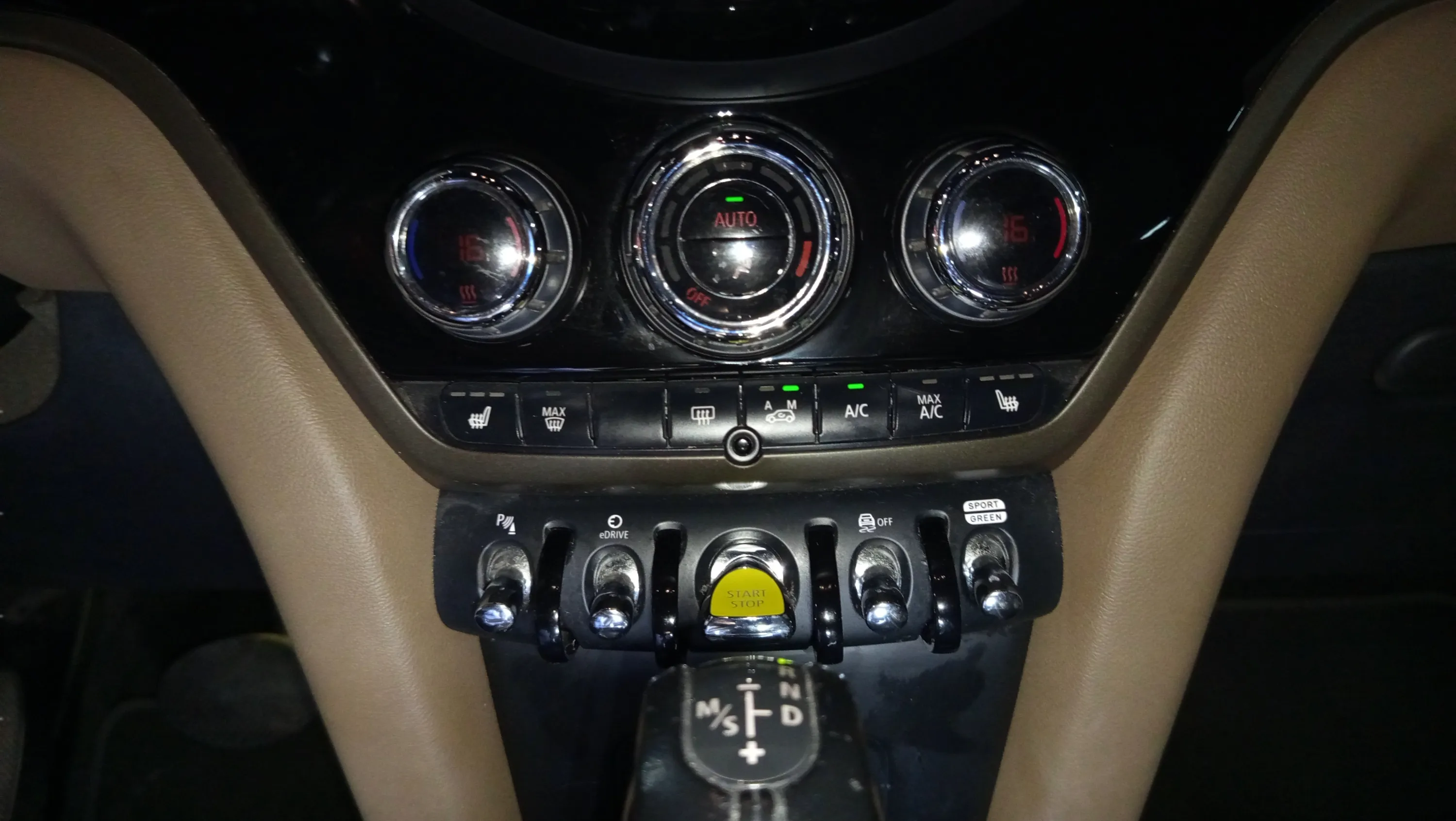 MINI Countryman Cooper S E ALL4 - foto 19