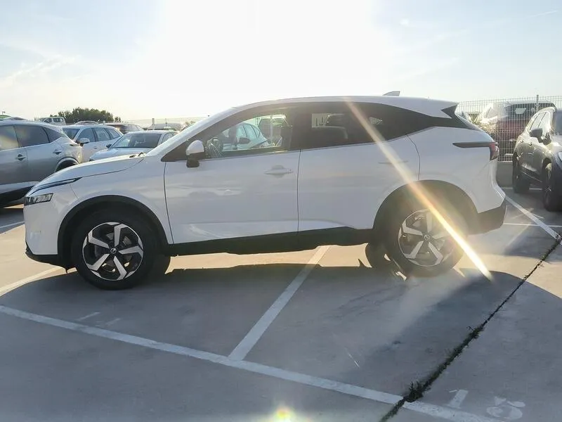 Nissan Qashqai DIG-T mHEV Xtronic - foto 3