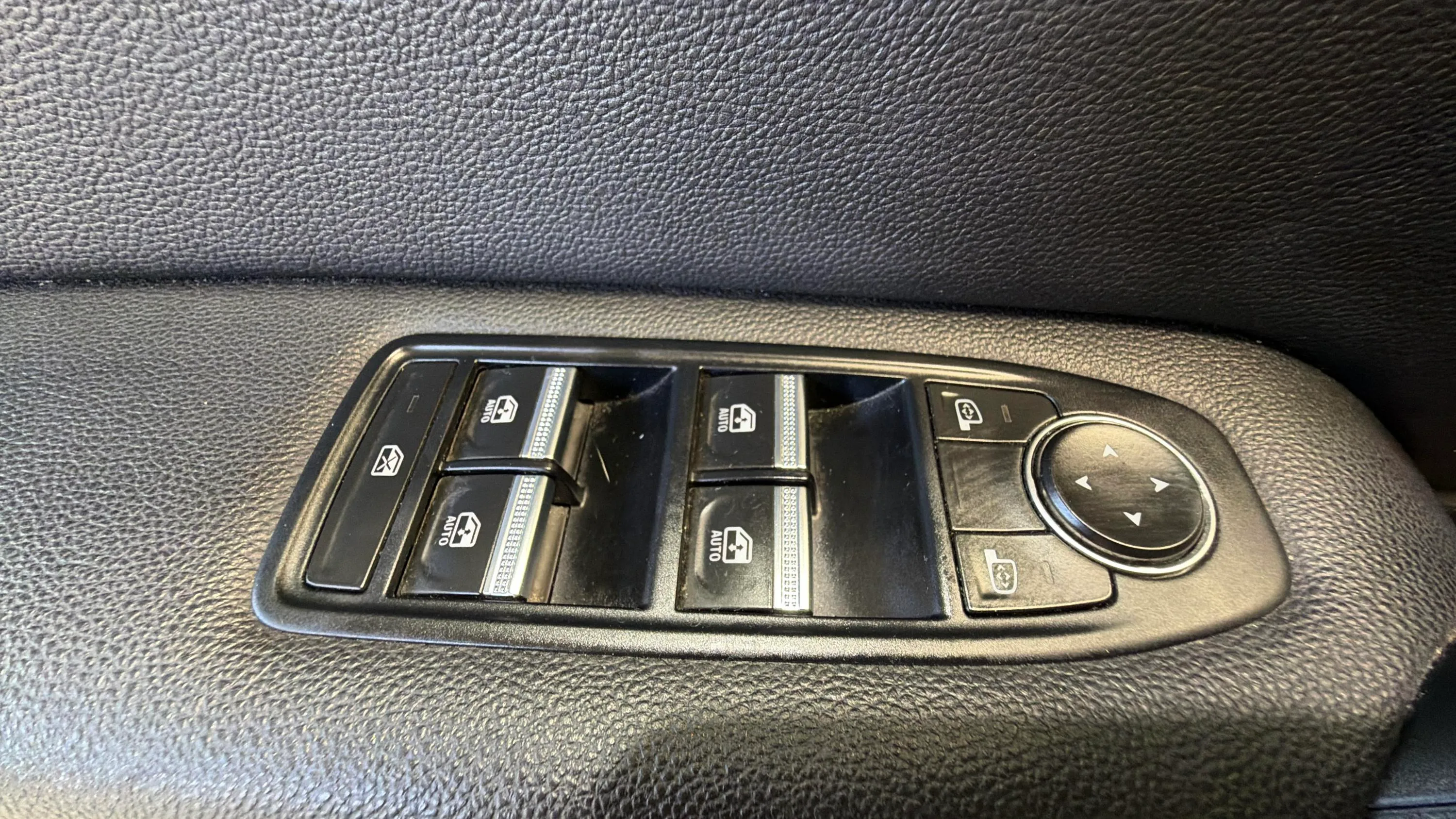 Renault Captur equilibre TCe - foto 15