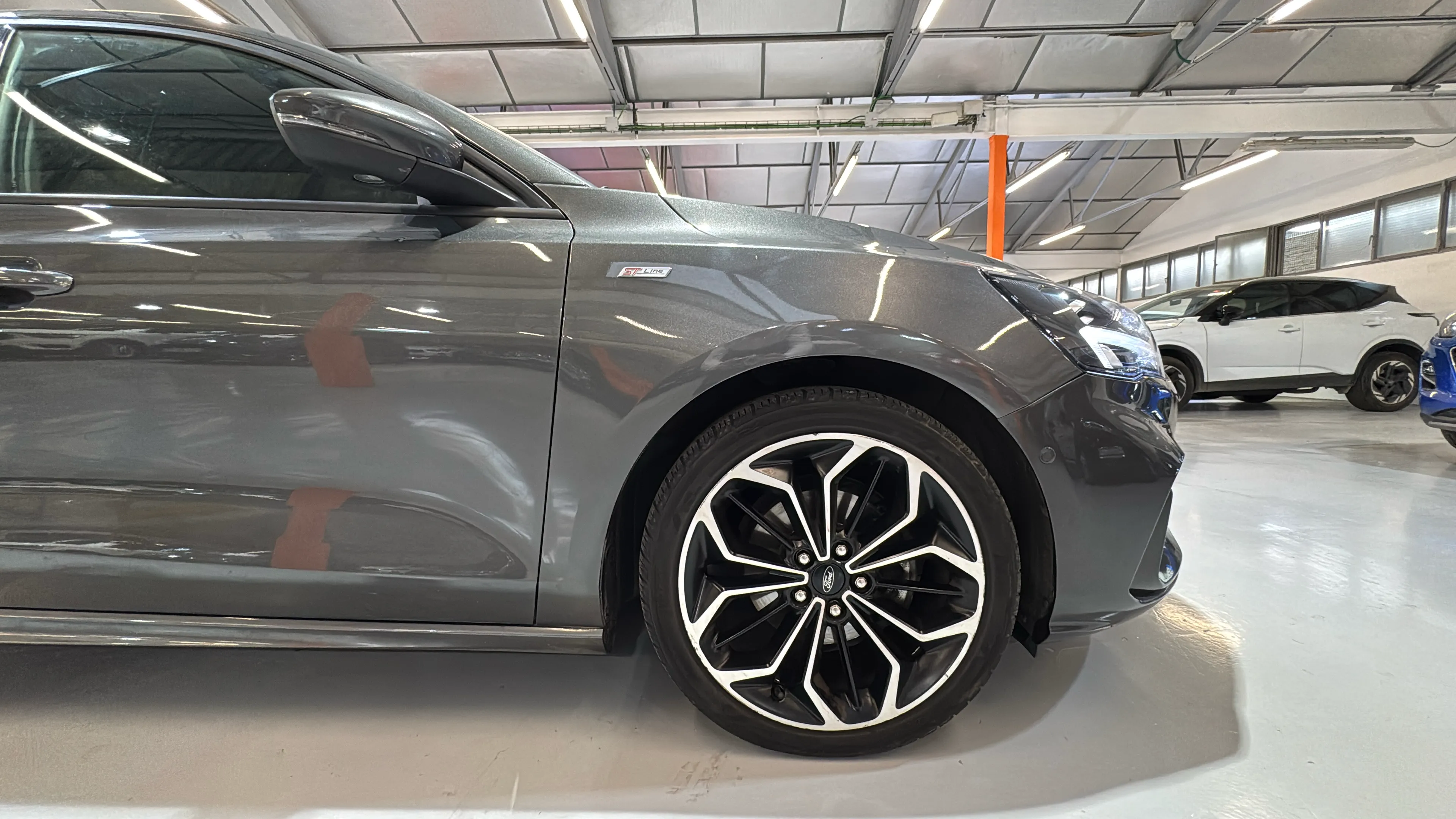 Ford Focus 1.5 EcoBlue ST-Line - foto 31