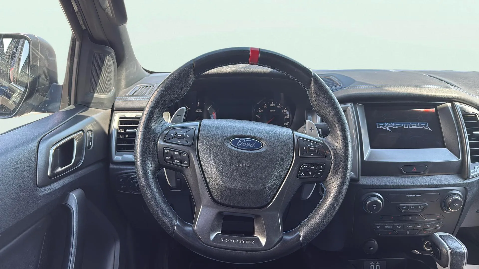 Ford Ranger Raptor 4x4 - foto 14