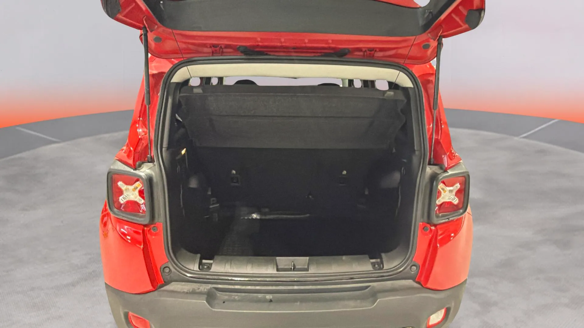 Jeep Renegade Limited eHybrid 1.5 ATX - foto 18