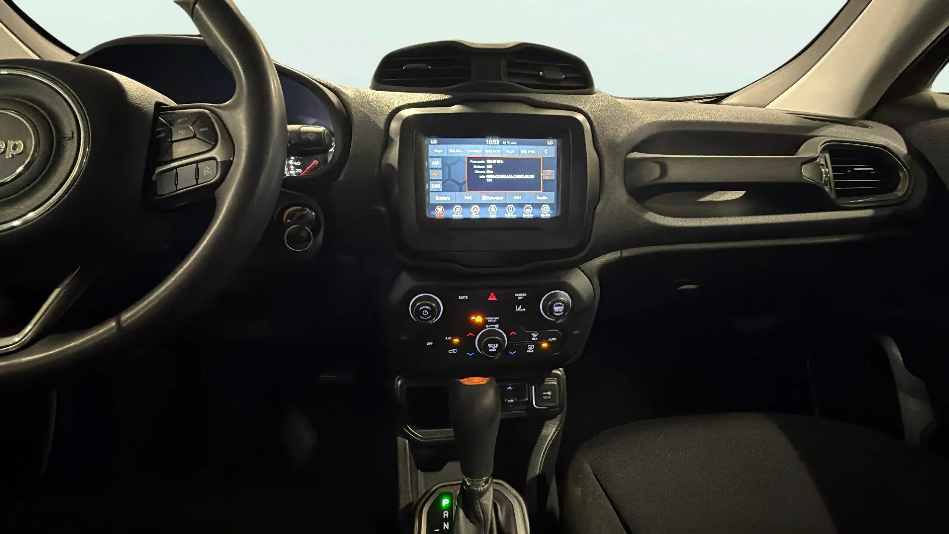 Jeep Renegade Limited eHybrid 1.5 ATX - foto 12