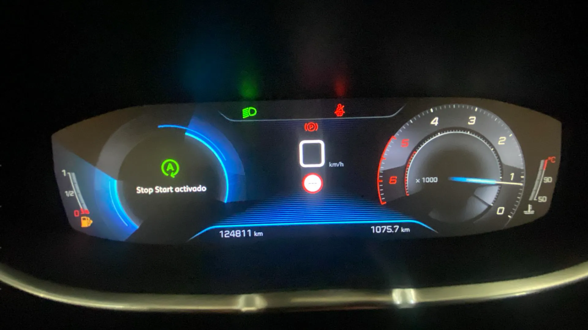 Peugeot 3008 1.5L BlueHDi Active - foto 12