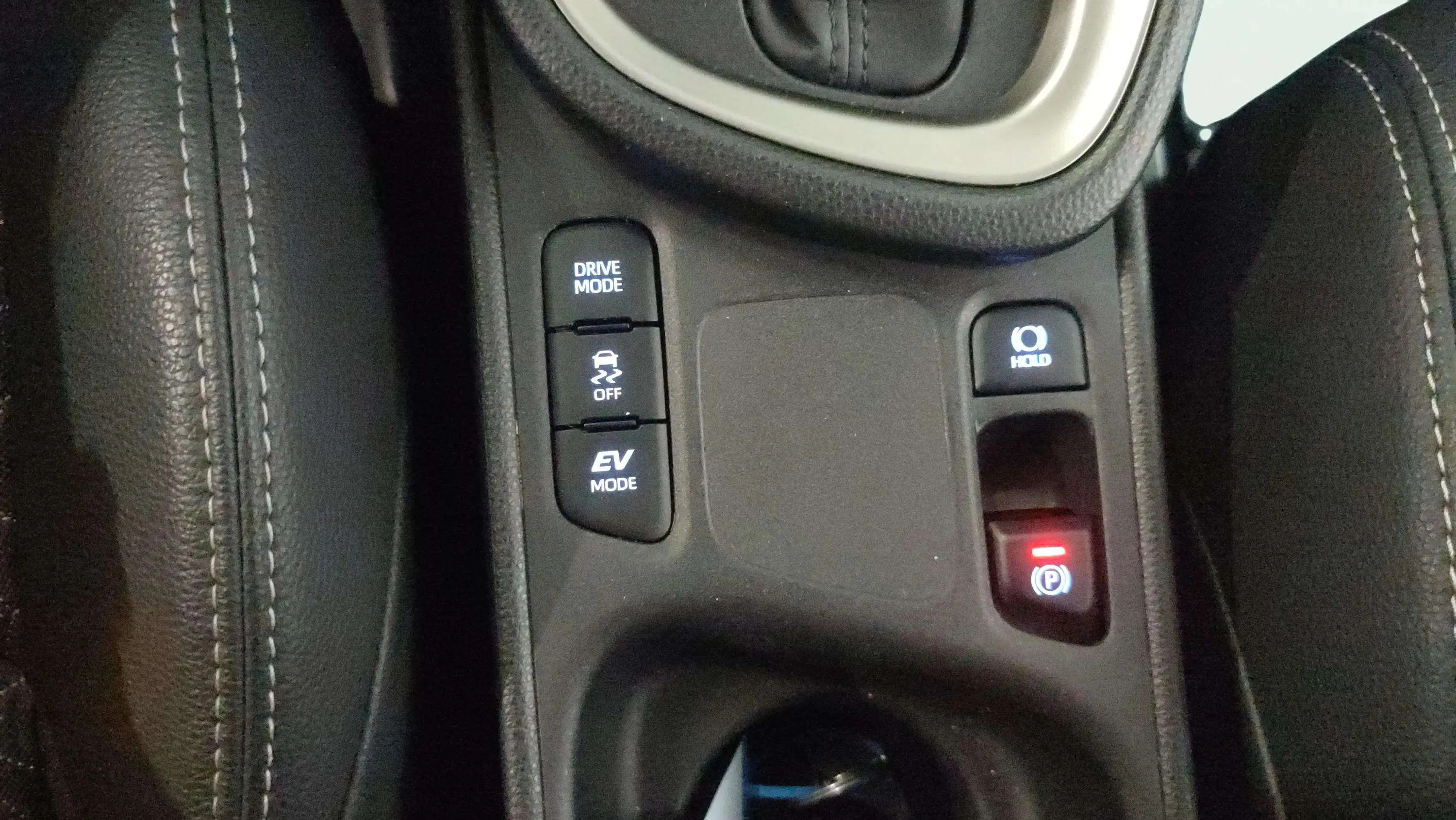 Toyota Yaris Cross 1.5 120H Active Plus - foto 15