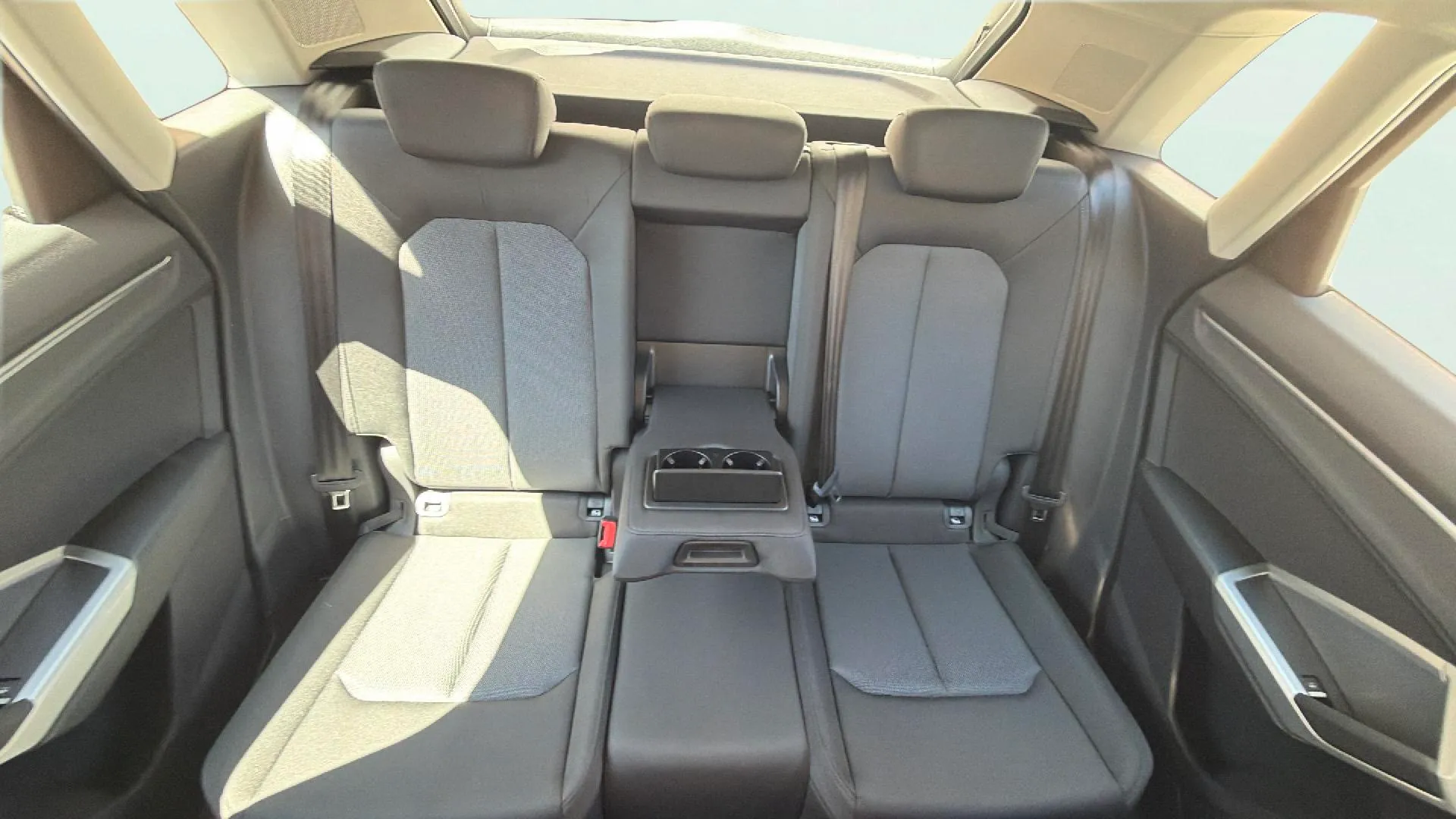 Audi Q3 35 TFSI S tronic - foto 8