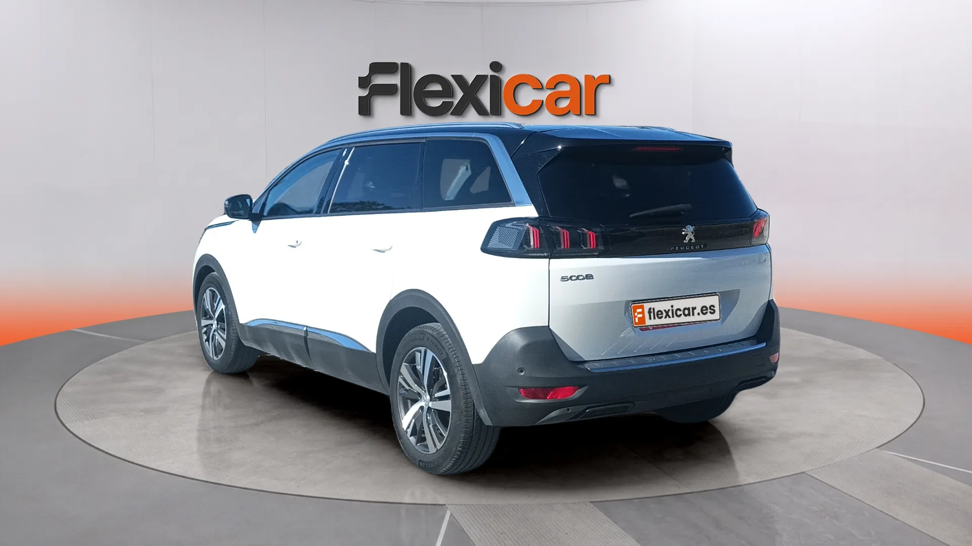 Peugeot 5008 1.2 PureTech Allure EAT8 - foto 7