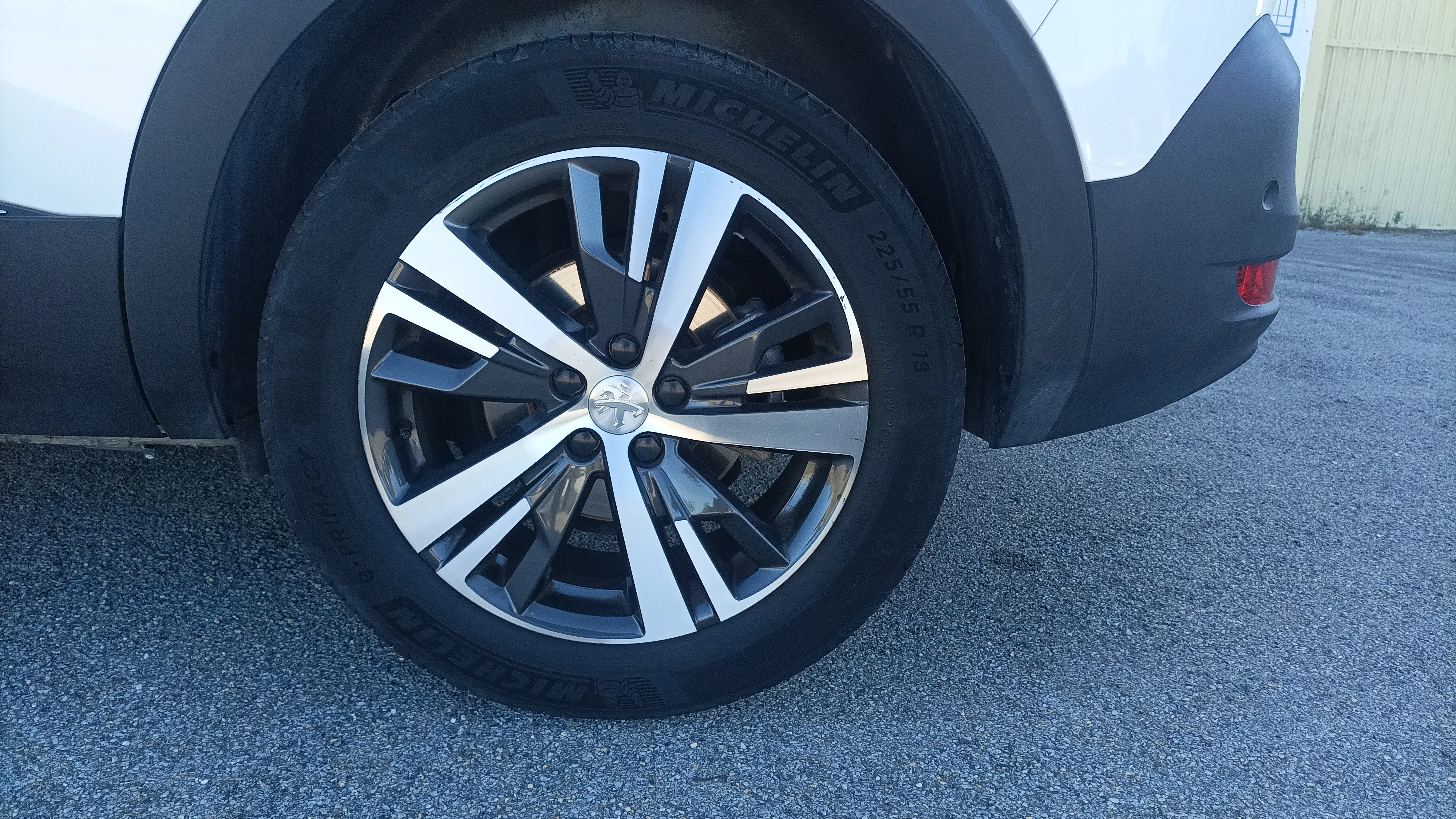 Peugeot 5008 1.2 PureTech Allure EAT8 - foto 29