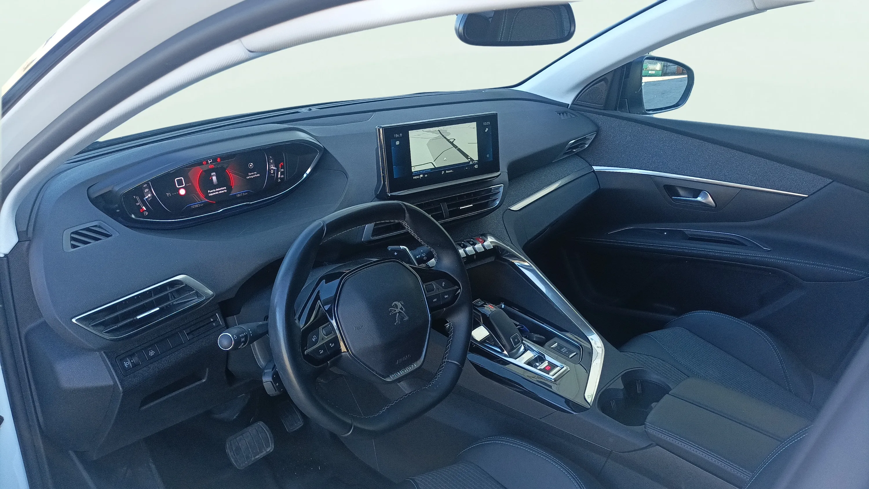 Peugeot 5008 1.2 PureTech Allure EAT8 - foto 15