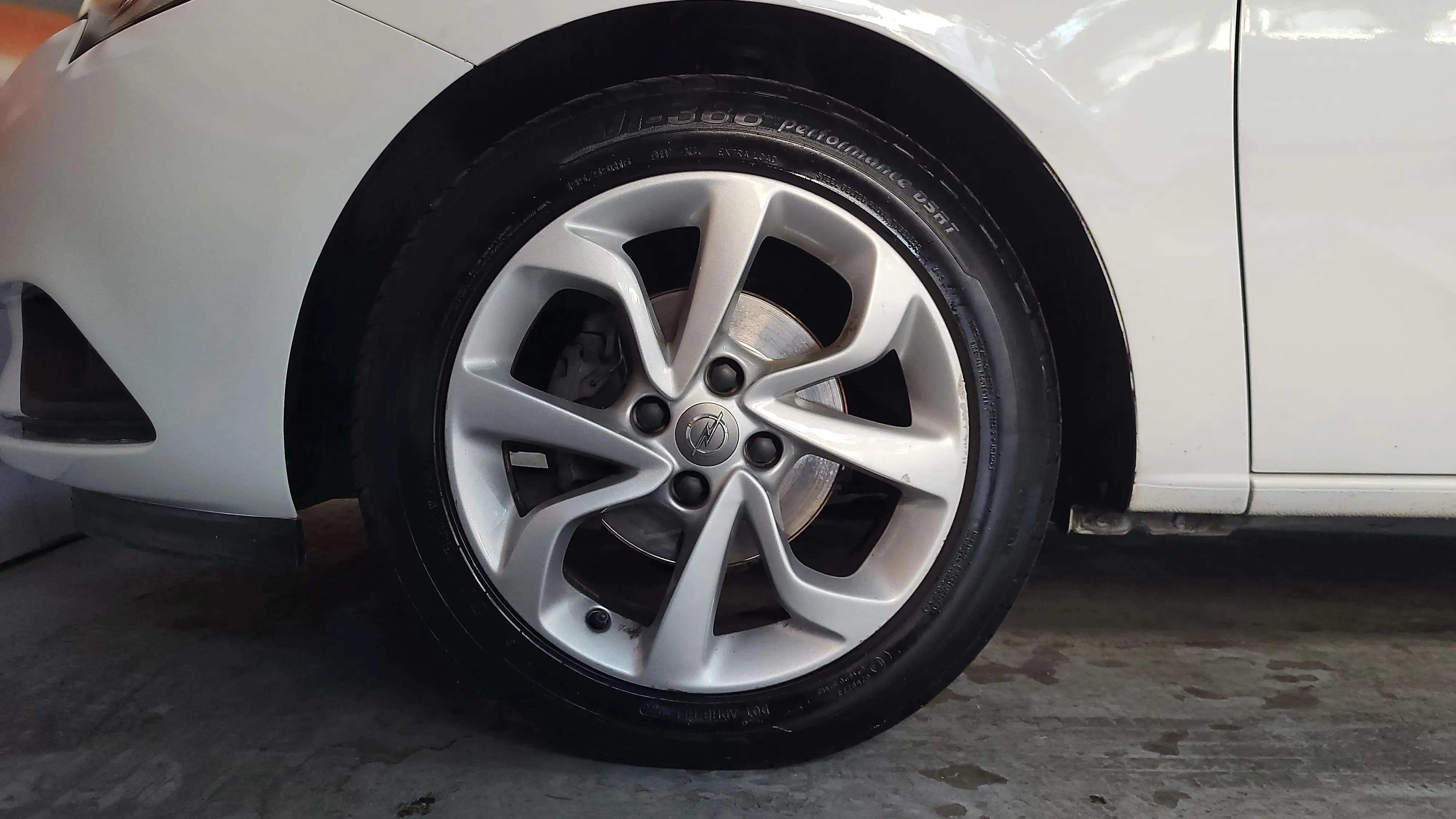 Opel Corsa 1.4 120 Aniversario GLP - foto 16