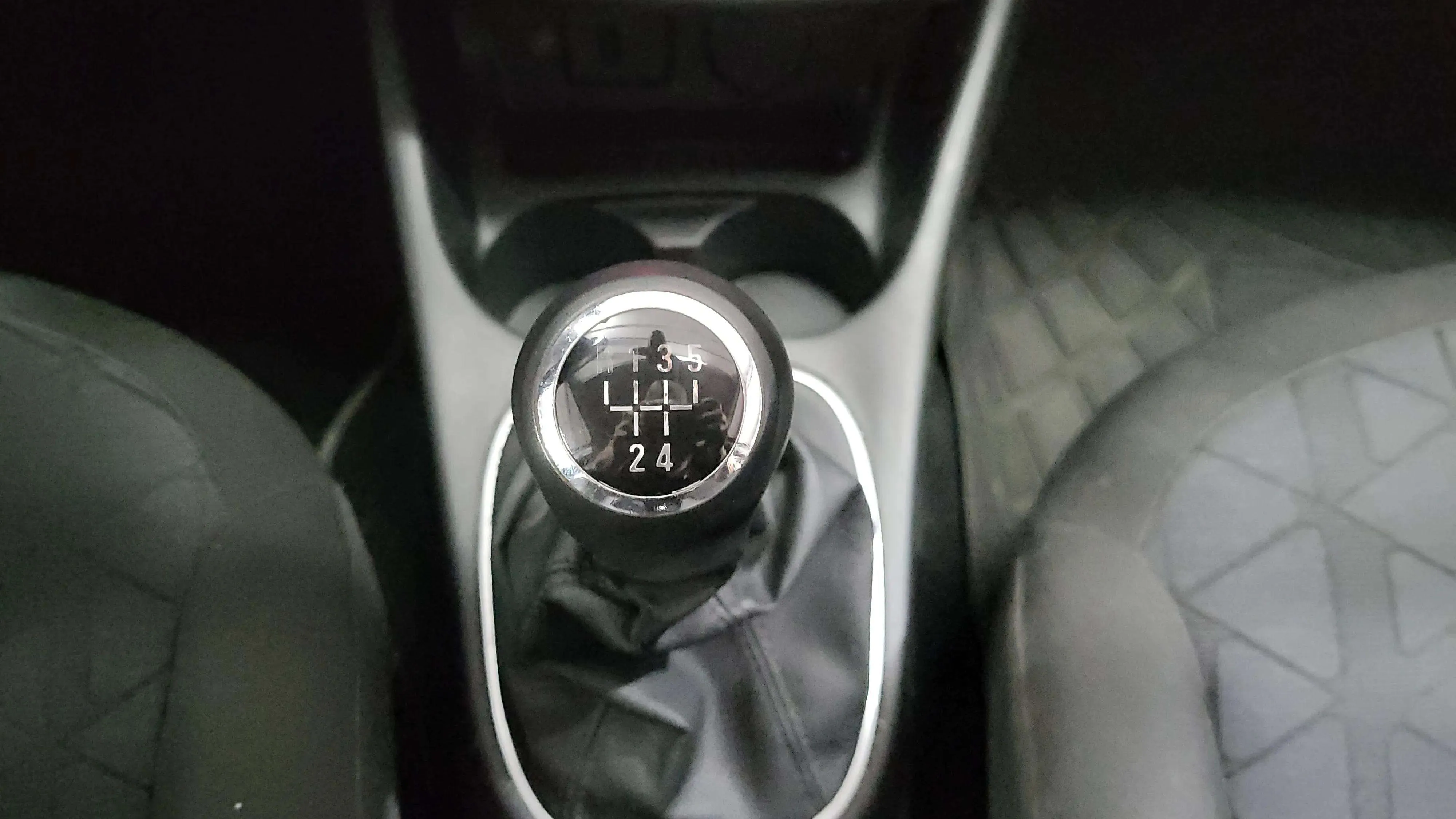 Opel Corsa 1.4 120 Aniversario GLP - foto 13
