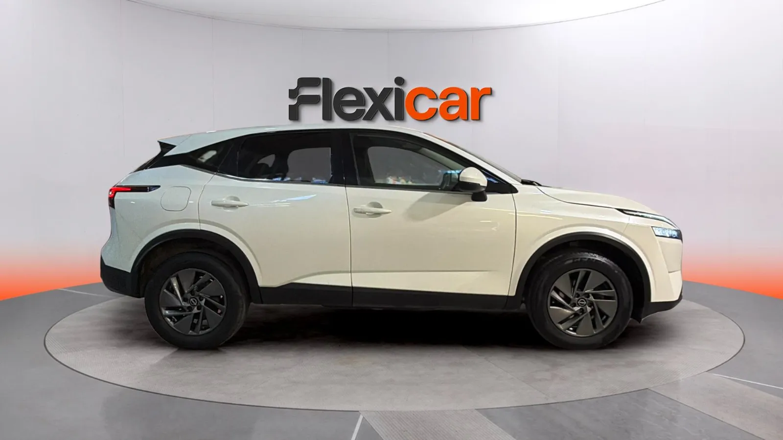 Nissan Qashqai DIG-T mHEV 4x2 Acenta - foto 2