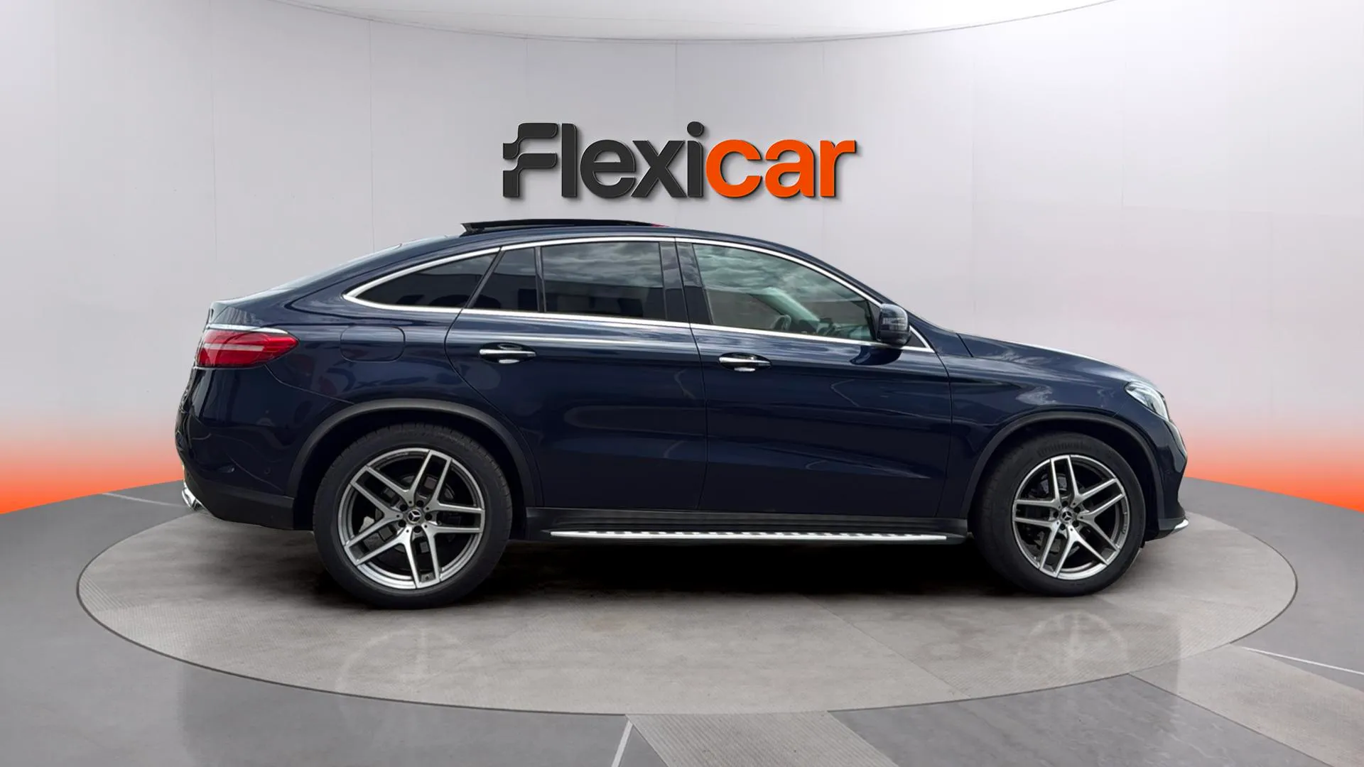 Mercedes-Benz GLE 350 d 4MATIC - foto 8