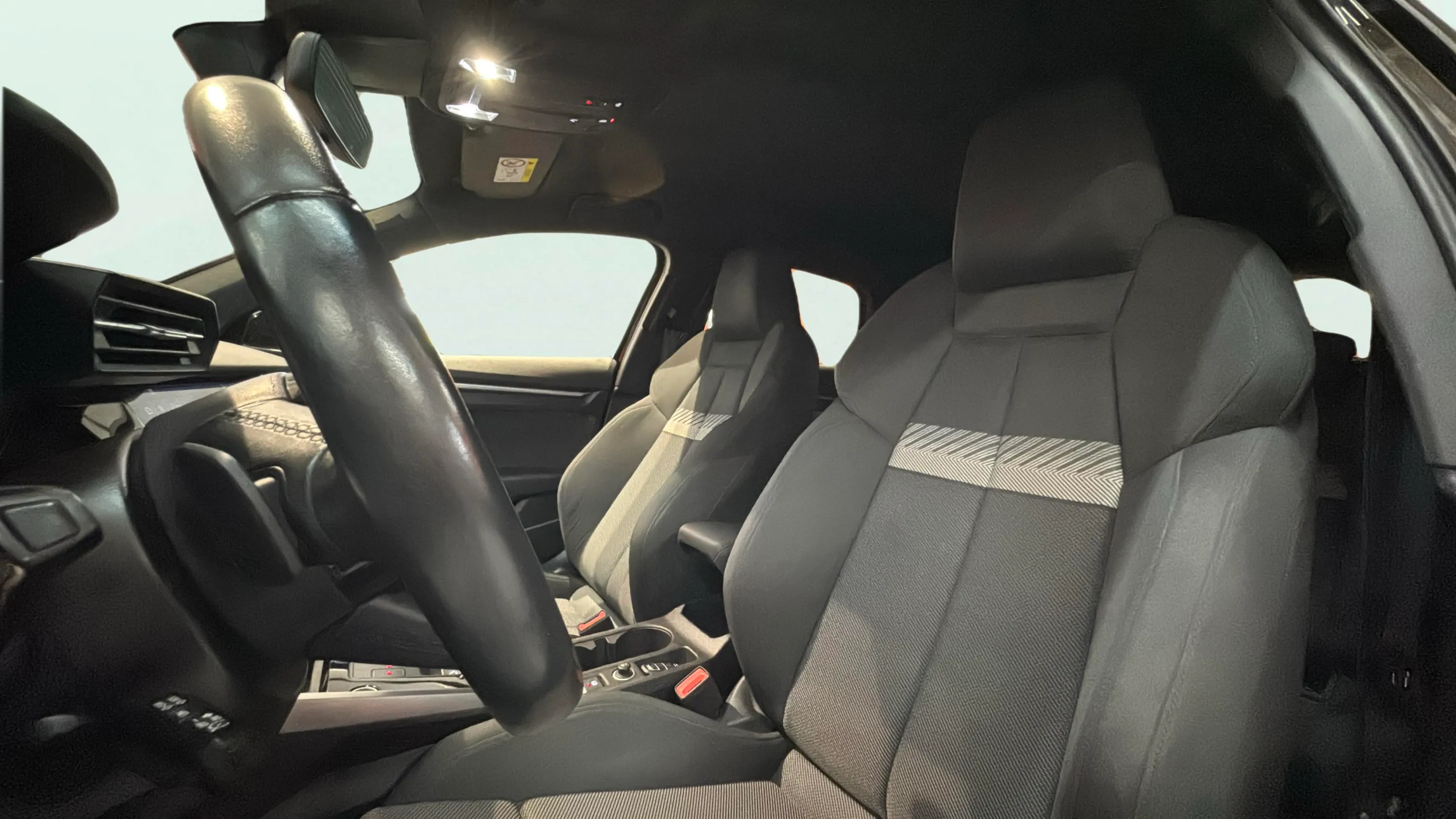 Audi A3 Sportback Black line 35 TFSI S tro - foto 16