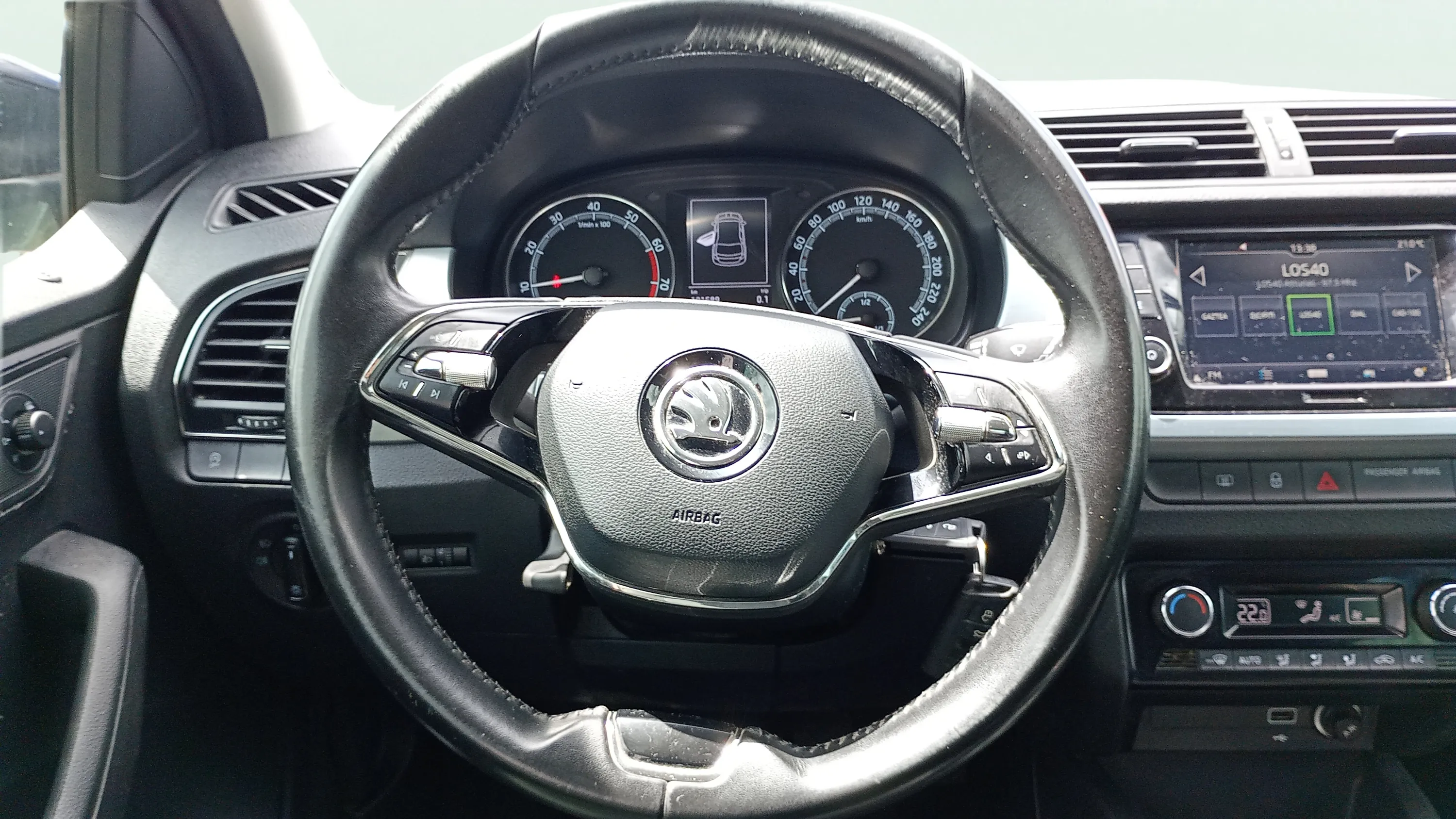 Škoda Fabia 1.0 TSI Ambition - foto 12