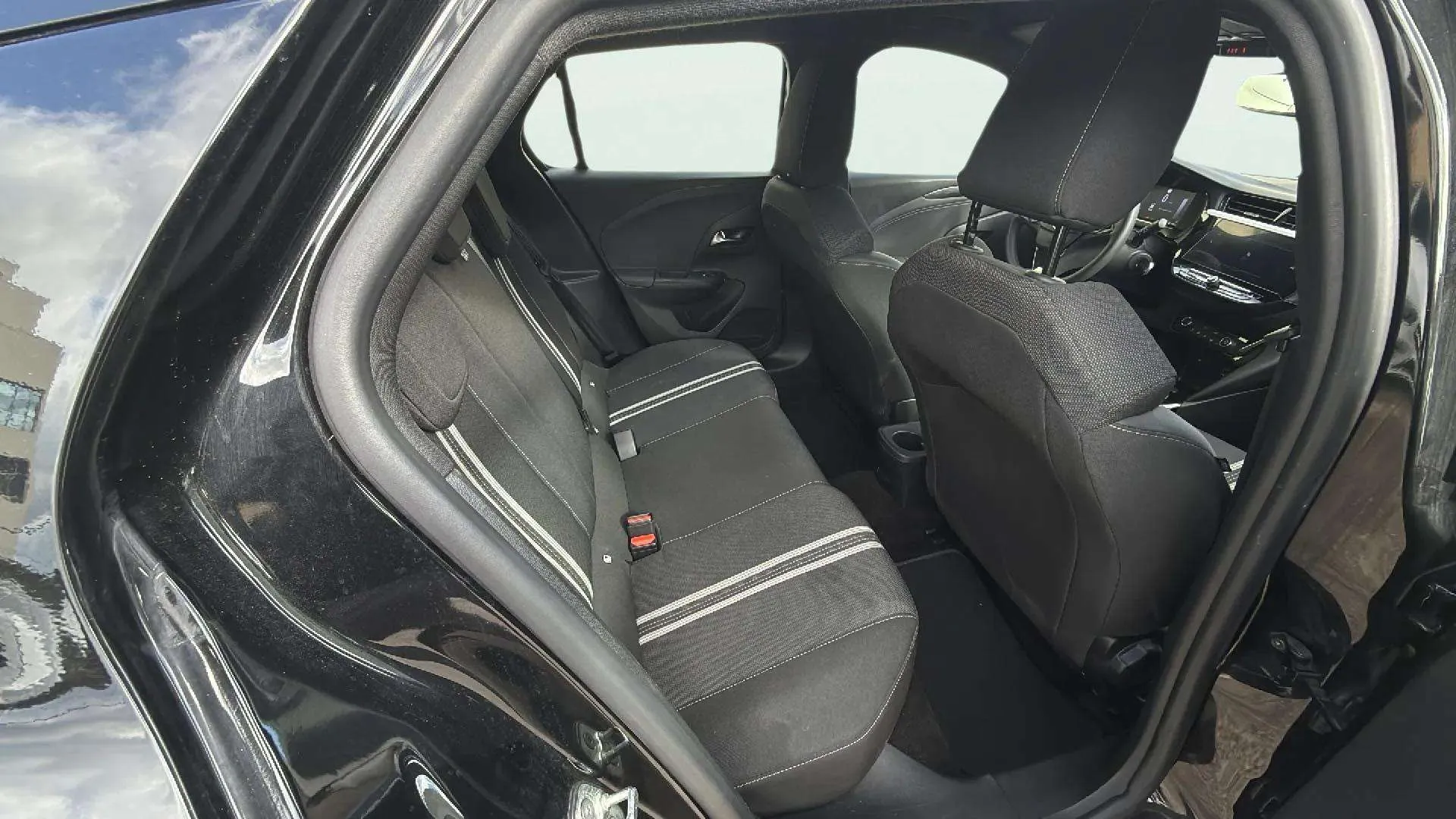 Opel Corsa 1.2T XHL Edition - foto 13