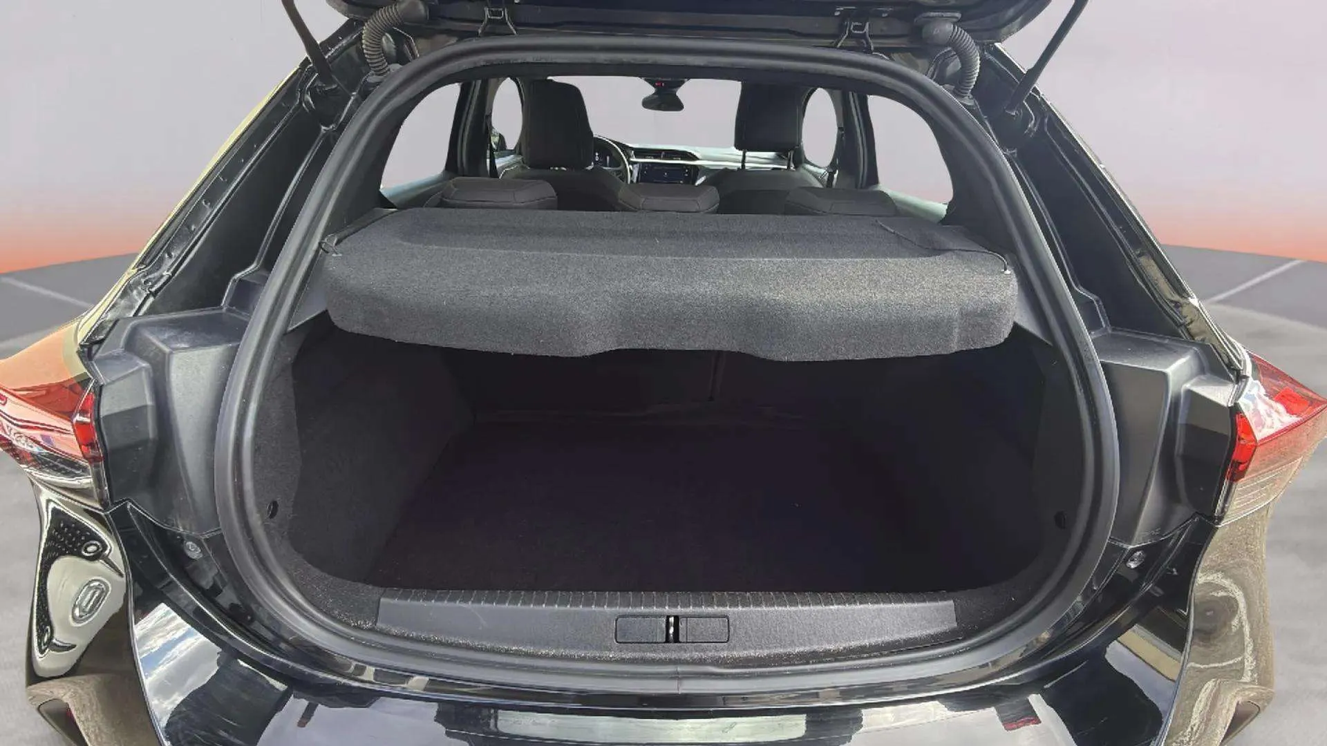 Opel Corsa 1.2T XHL Edition - foto 14