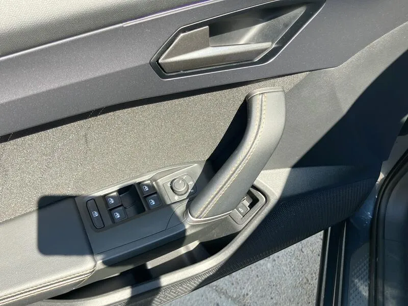 Cupra Formentor 1.5 TSI e-Hybrid 25 kWh - foto 37
