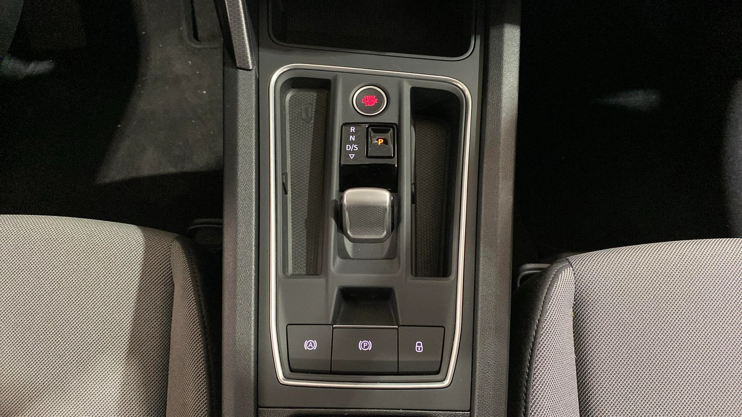 SEAT León 1.0 eTSI DSG-7 Style XM - foto 28